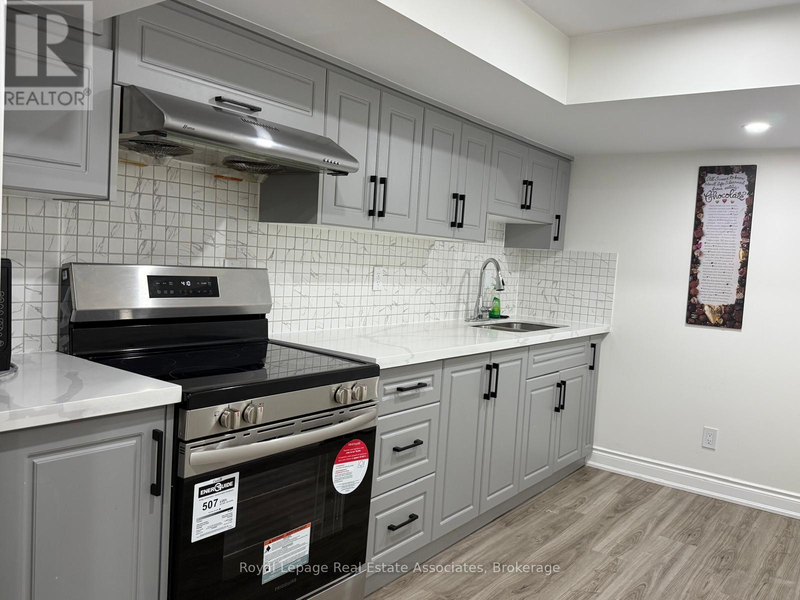 Bsmt - 7 Lavallee Crescent, Brampton, Ontario  L6X 3A1 - Photo 8 - W12464977