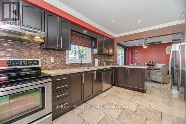33 Corkett Drive, Brampton (Northwood Park), Ontario  L6X 3G1 - Photo 10 - W12464980