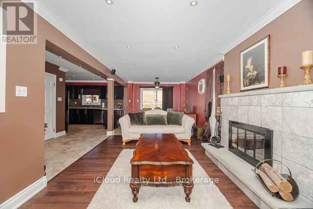 33 Corkett Drive, Brampton (Northwood Park), Ontario  L6X 3G1 - Photo 17 - W12464980