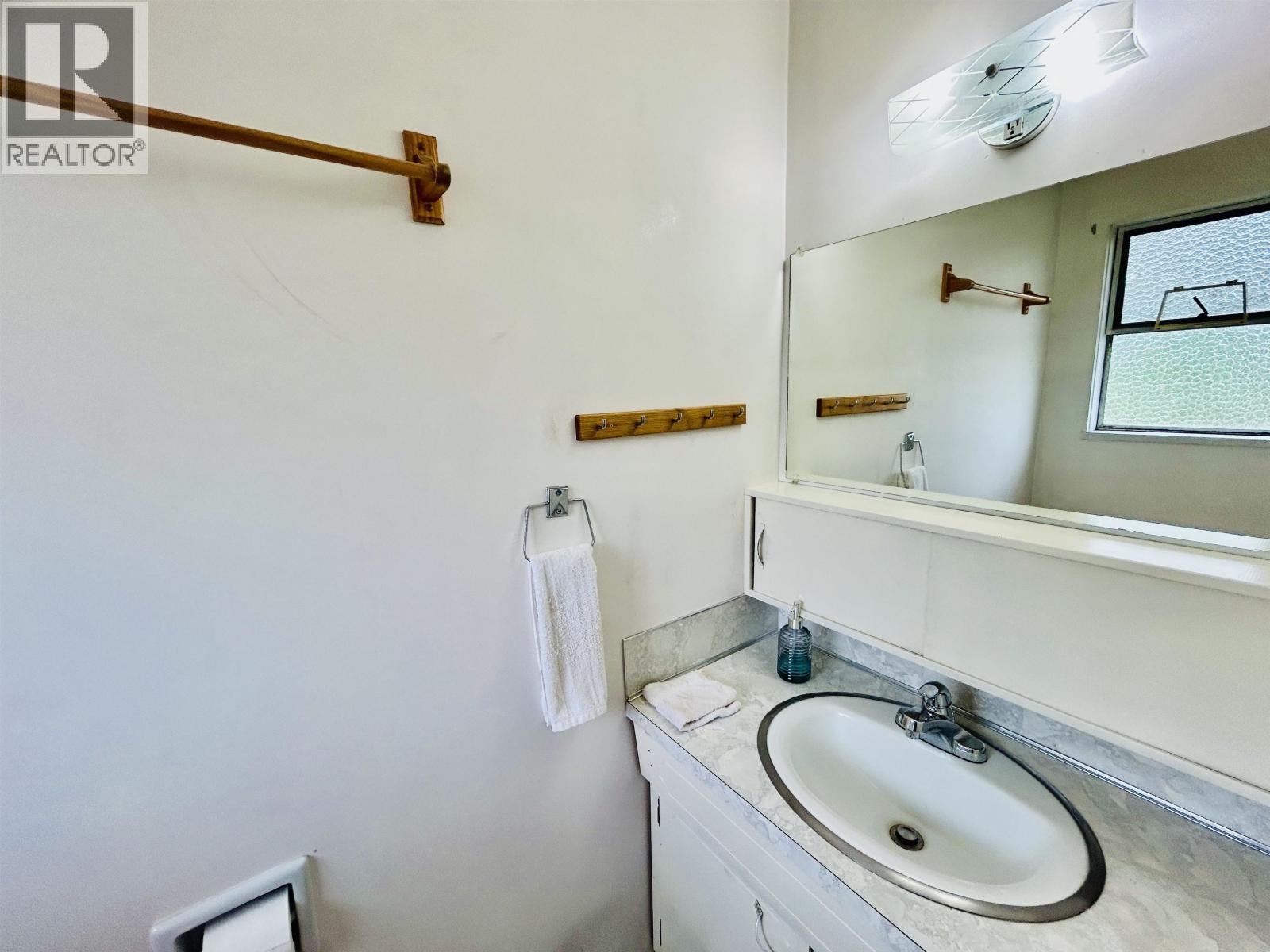 10540 Seaway Road, Richmond, British Columbia  V7A 4C4 - Photo 25 - R3049102