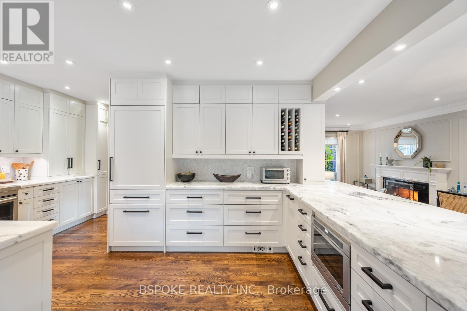 76 Princess Margaret Boulevard, Toronto (Princess-Rosethorn), Ontario  M9A 2A4 - Photo 20 - W12464992
