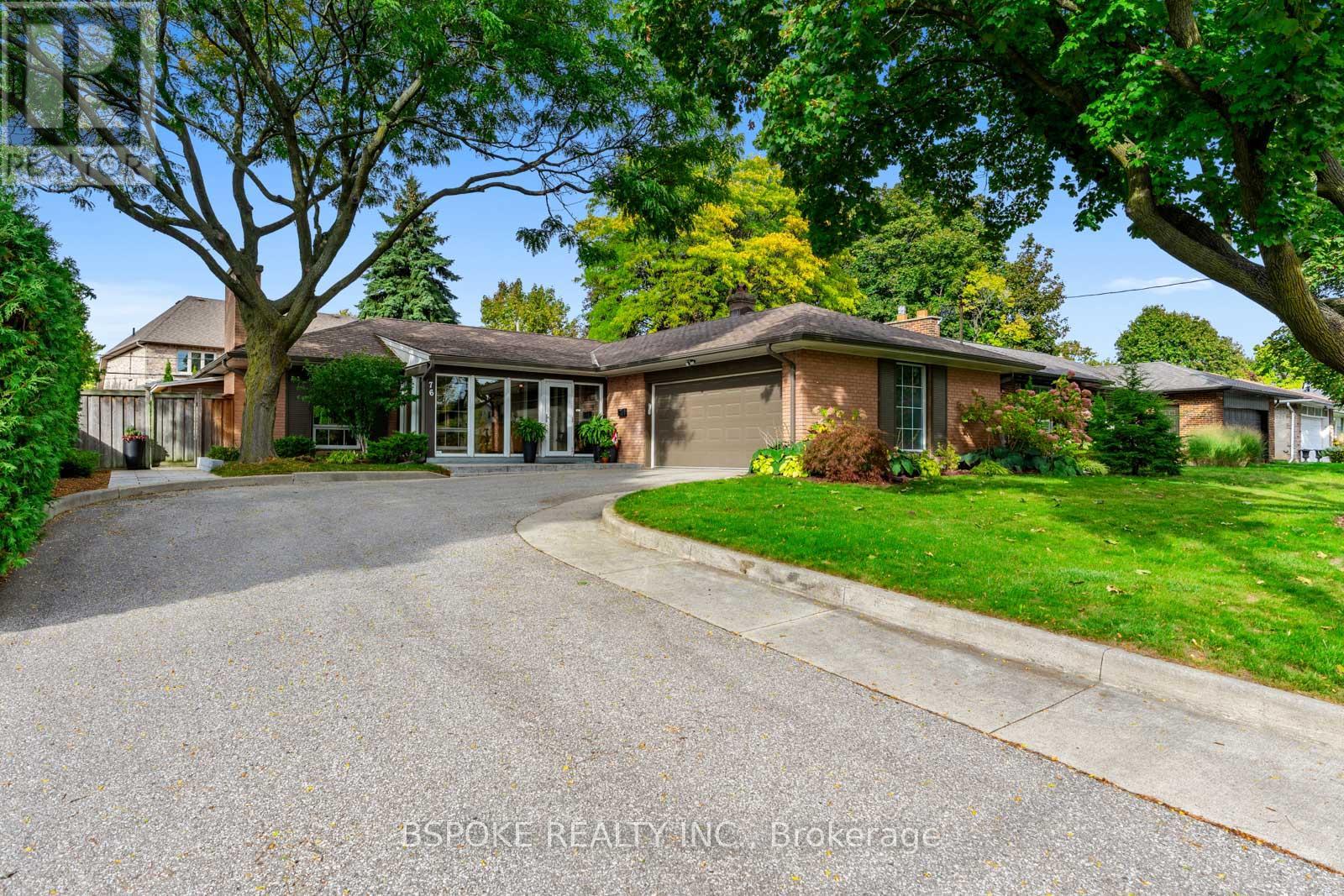 76 Princess Margaret Boulevard, Toronto (Princess-Rosethorn), Ontario  M9A 2A4 - Photo 3 - W12464992