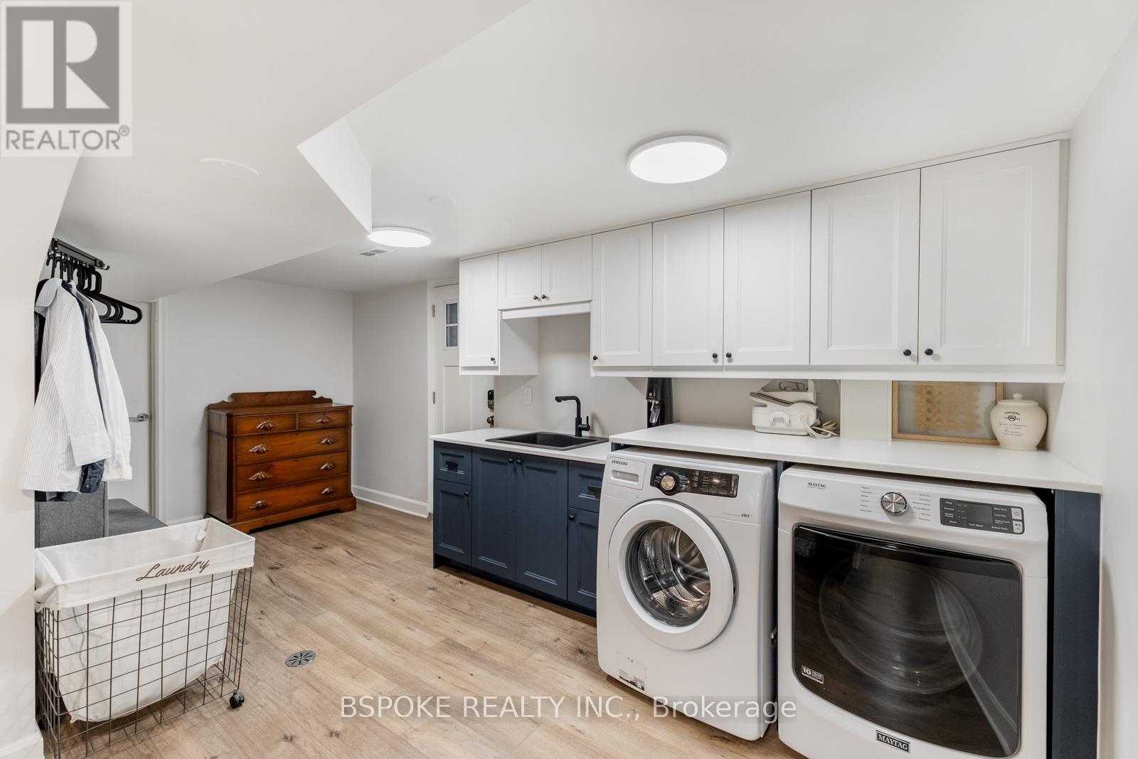 76 Princess Margaret Boulevard, Toronto (Princess-Rosethorn), Ontario  M9A 2A4 - Photo 42 - W12464992