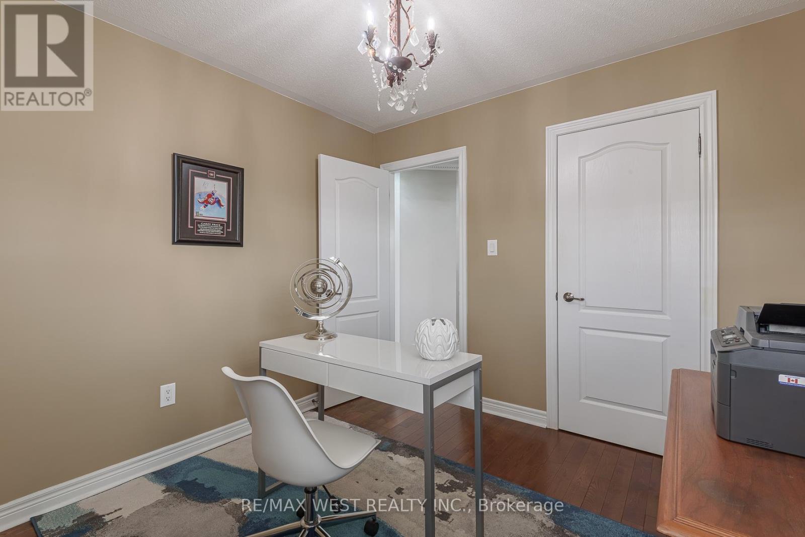 17 Hawkridge Trail, Brampton (Brampton East), Ontario  L6P 2T5 - Photo 46 - W12464995