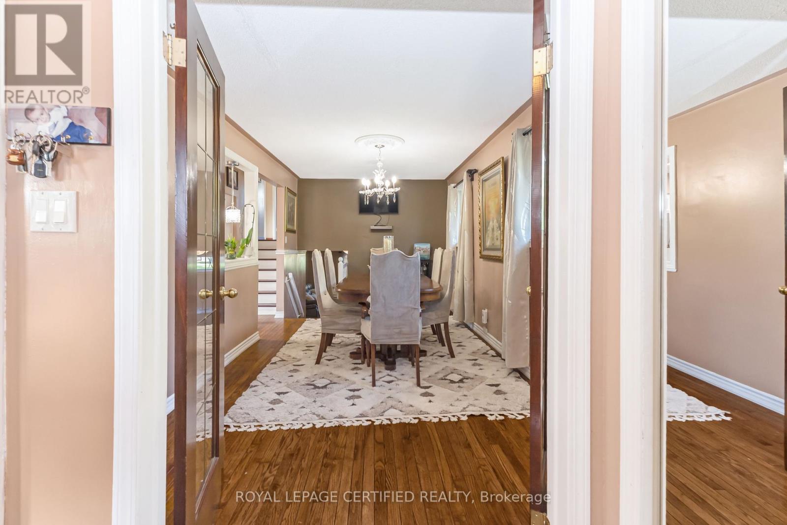 2 Edwin Drive, Brampton (Brampton South), Ontario  L6Y 1A1 - Photo 13 - W12465012