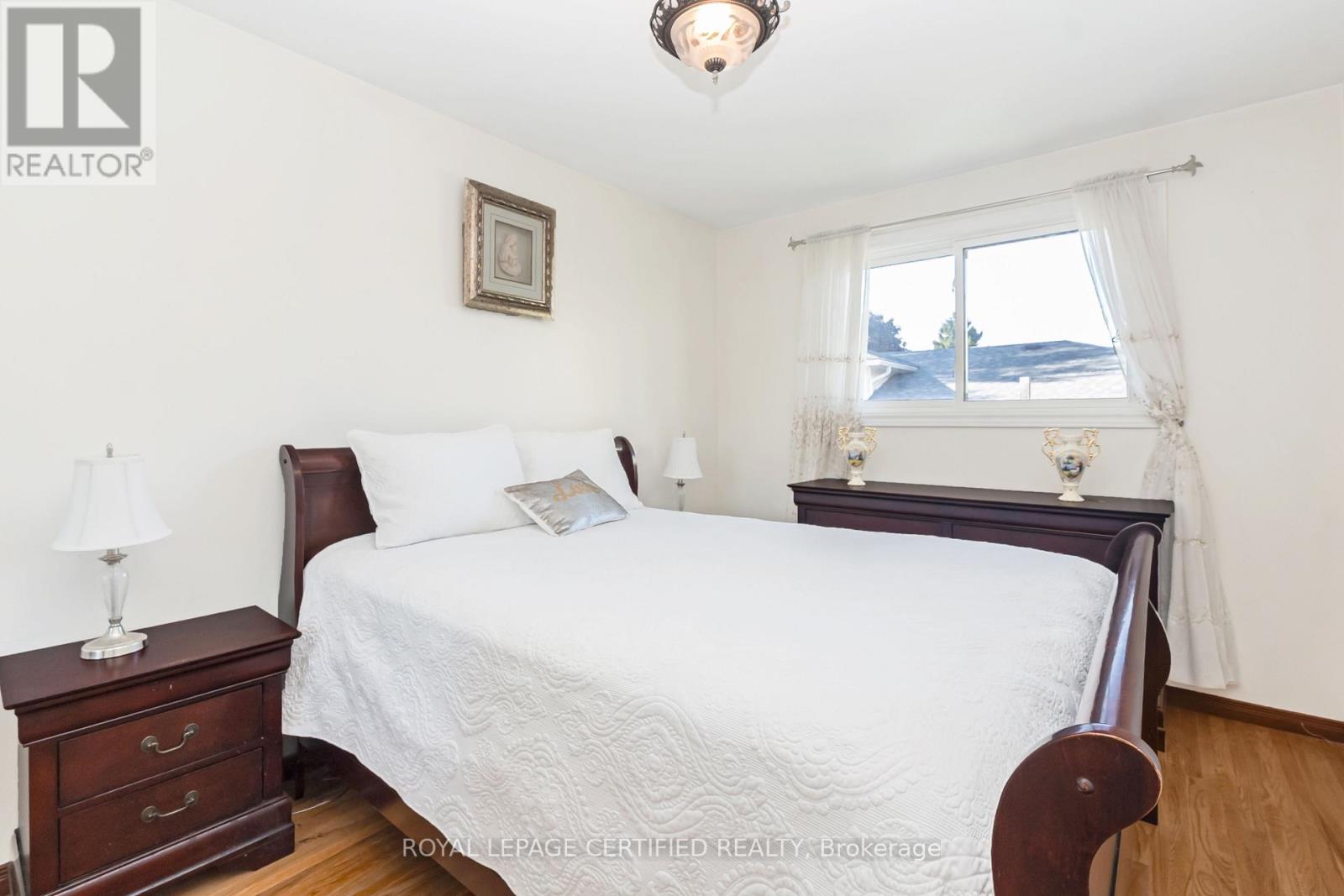 2 Edwin Drive, Brampton (Brampton South), Ontario  L6Y 1A1 - Photo 28 - W12465012