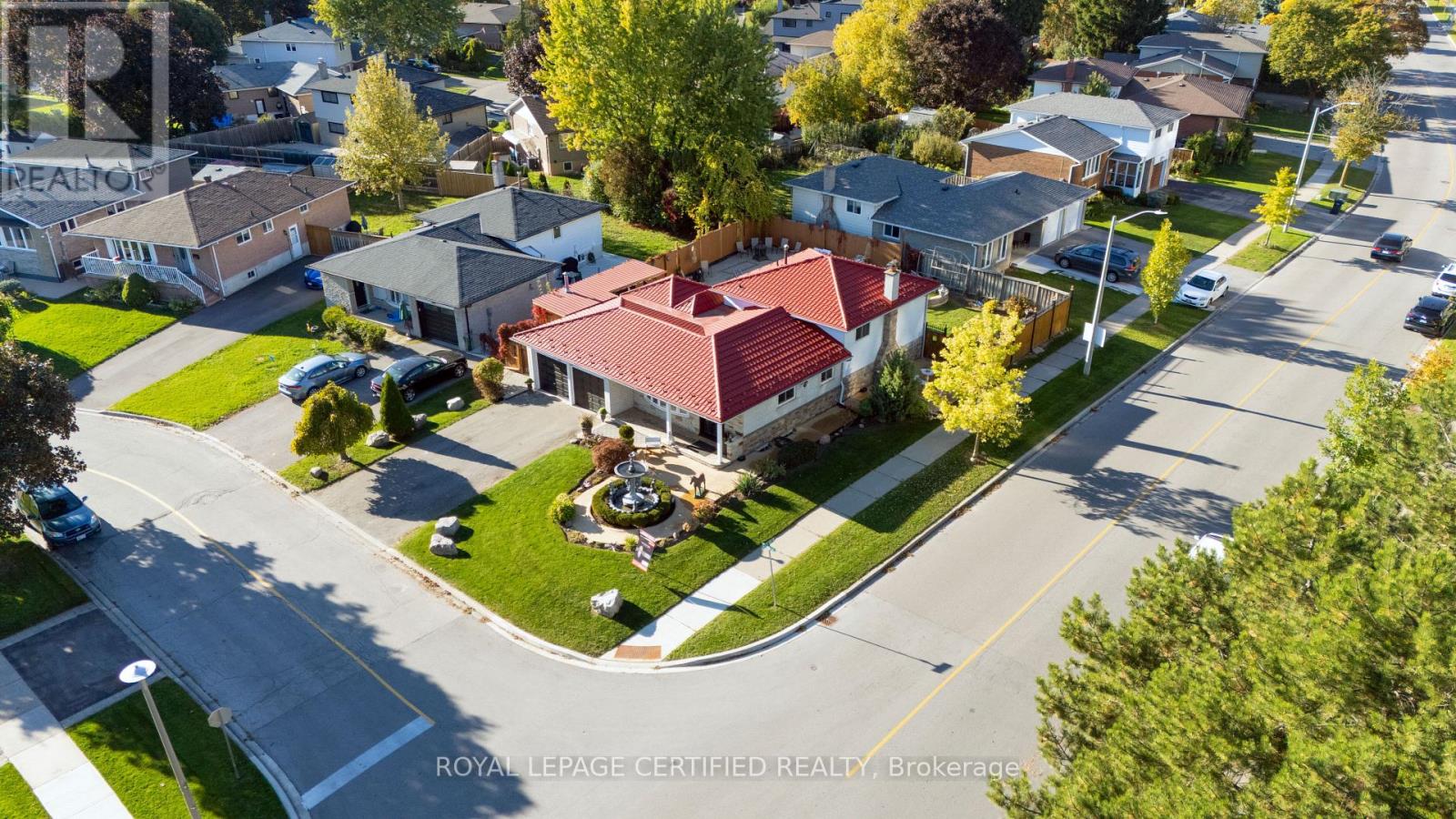 2 Edwin Drive, Brampton (Brampton South), Ontario  L6Y 1A1 - Photo 48 - W12465012