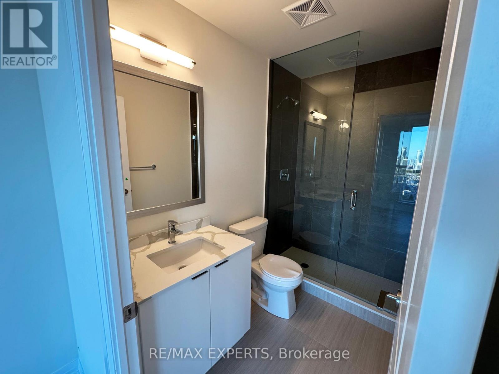 2701 - 15 Watergarden Drive, Mississauga, Ontario  L5R 0H4 - Photo 15 - W12465017