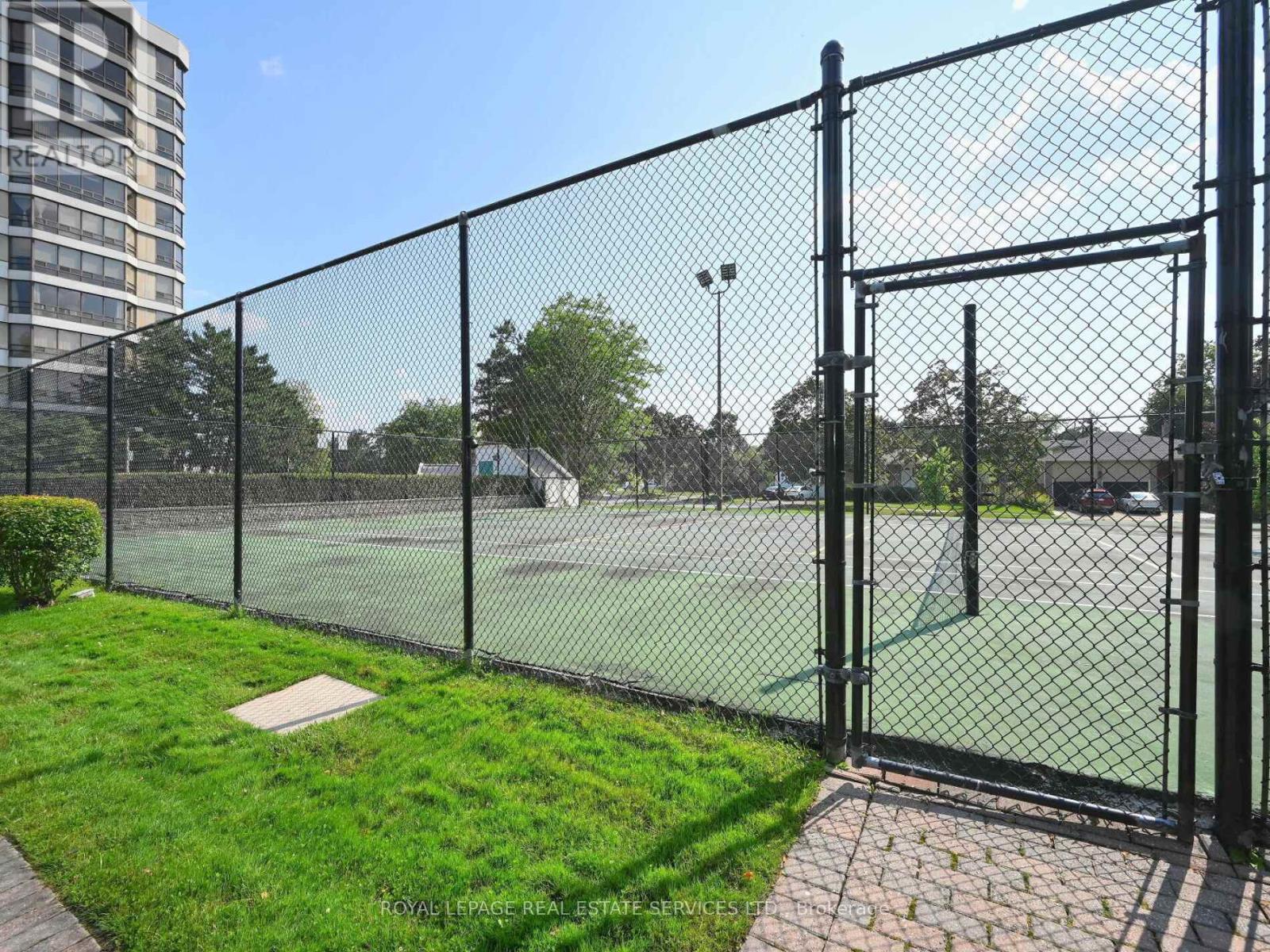 512 - 310 Mill Street S, Brampton, Ontario  L6Y 3B1 - Photo 38 - W12465021