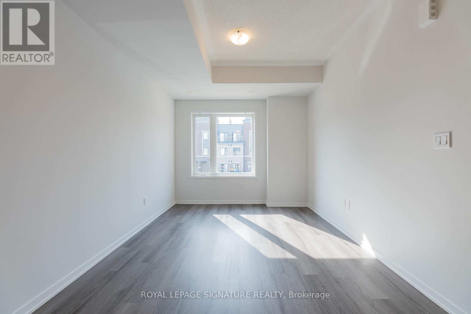 175 Lloyd Janes Lane, Toronto, Ontario  M8V 0J5 - Photo 13 - W12465025