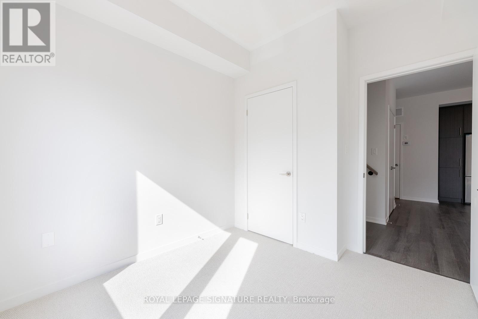175 Lloyd Janes Lane, Toronto, Ontario  M8V 0J5 - Photo 16 - W12465025