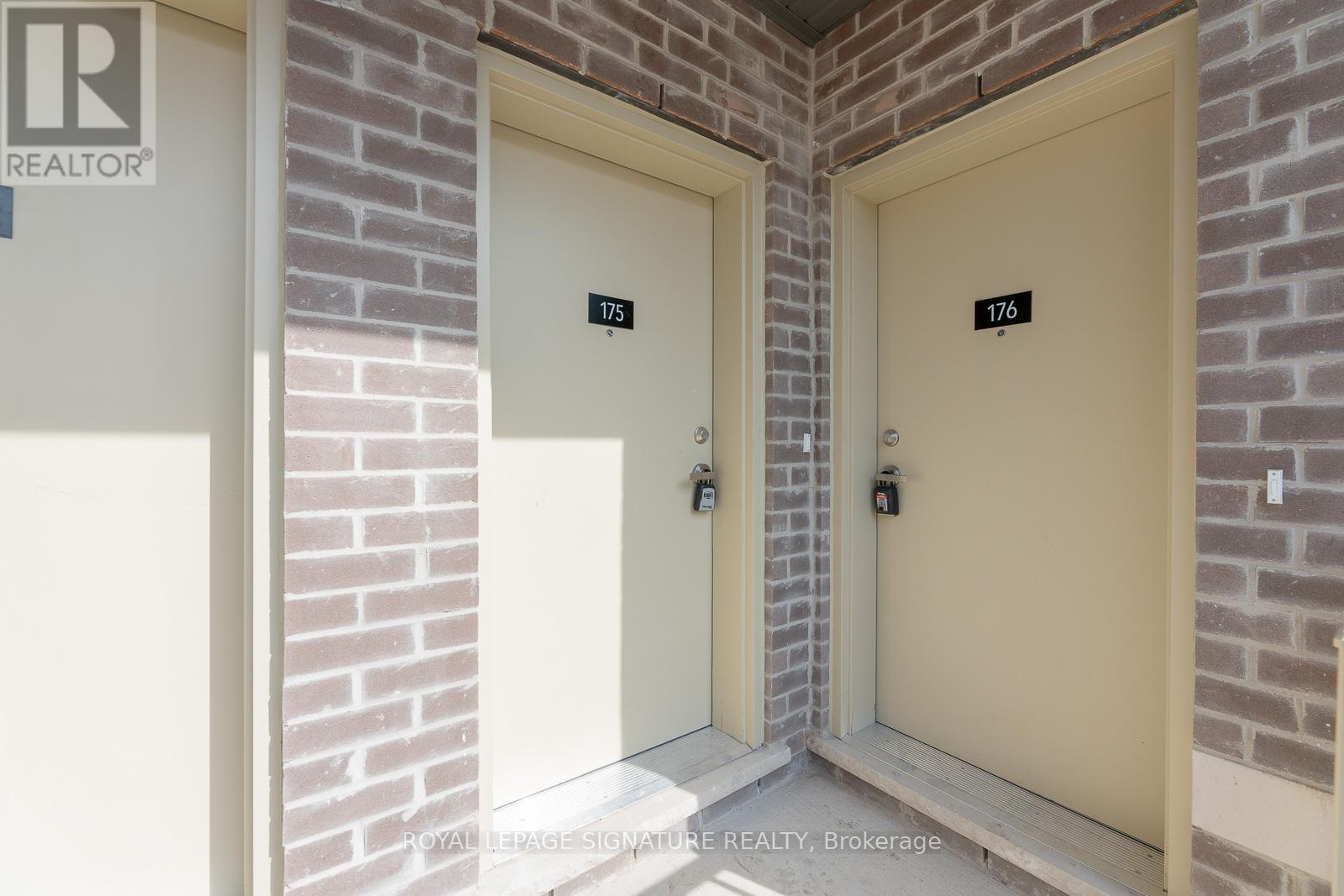 175 Lloyd Janes Lane, Toronto, Ontario  M8V 0J5 - Photo 37 - W12465025