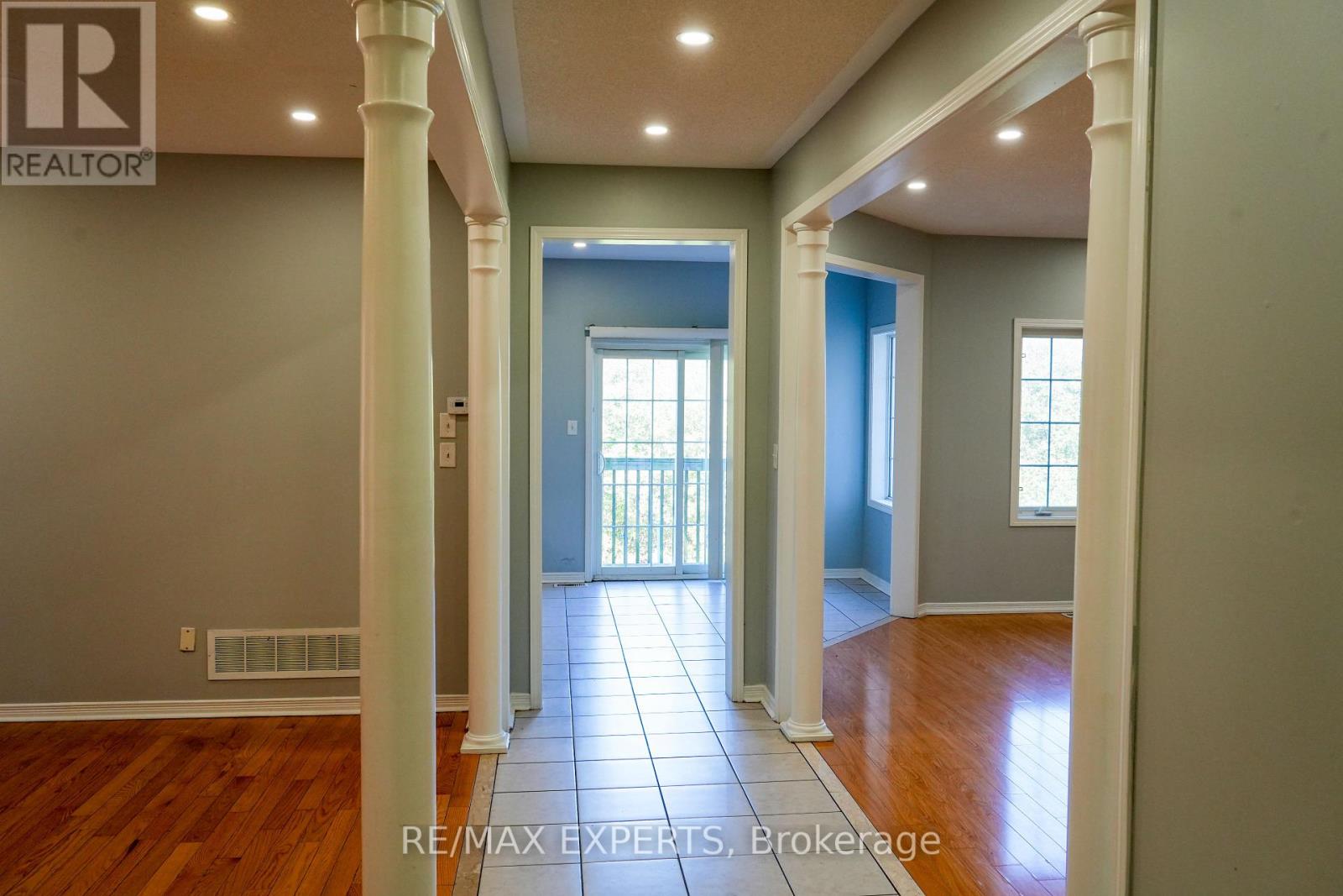 63 Haviland Circle, Brampton, Ontario  L6R 0T7 - Photo 13 - W12465086