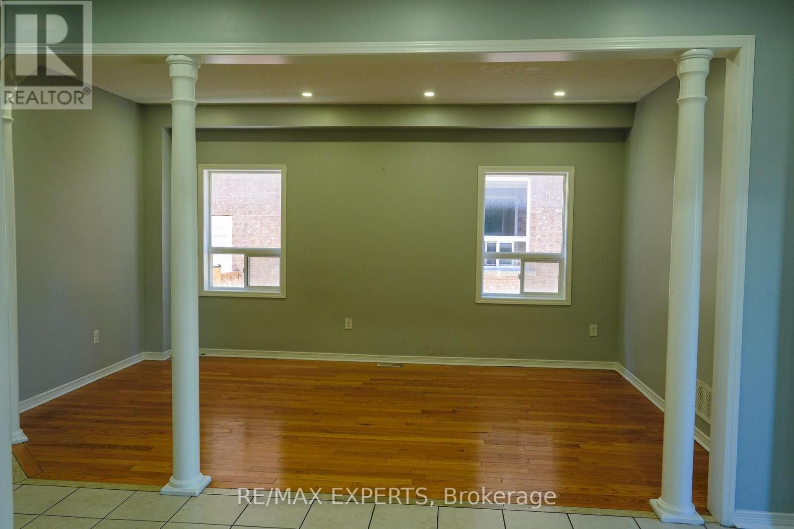 63 Haviland Circle, Brampton, Ontario  L6R 0T7 - Photo 16 - W12465086