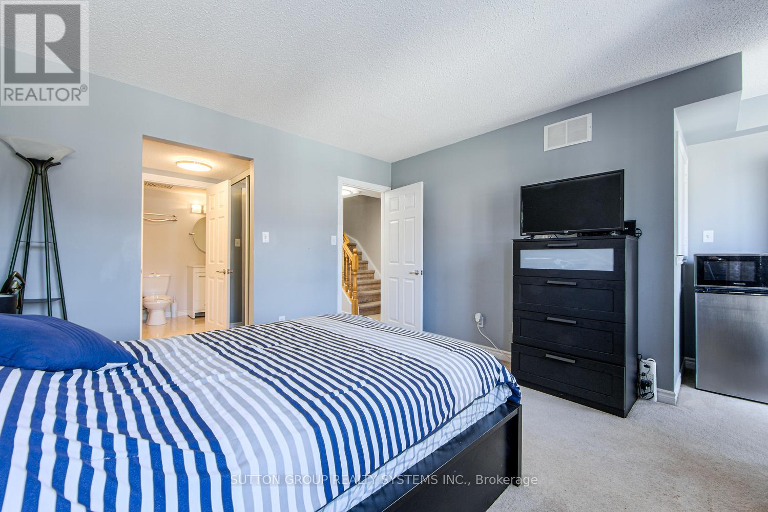 406 - 1701 Lampman Avenue, Burlington (Uptown), Ontario  L7L 6R9 - Photo 11 - W12465091