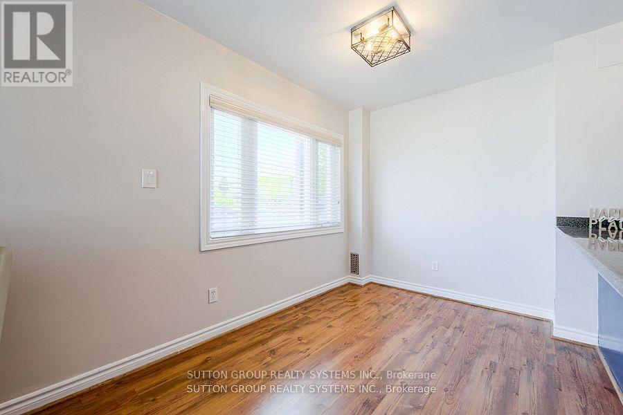 406 - 1701 Lampman Avenue, Burlington (Uptown), Ontario  L7L 6R9 - Photo 7 - W12465091