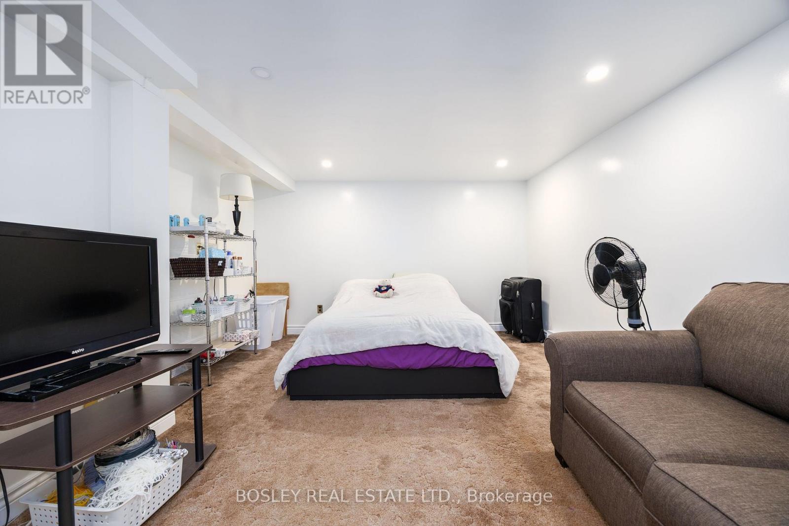 16 Grand River Court, Brampton, Ontario  L6S 2J8 - Photo 27 - W12465109