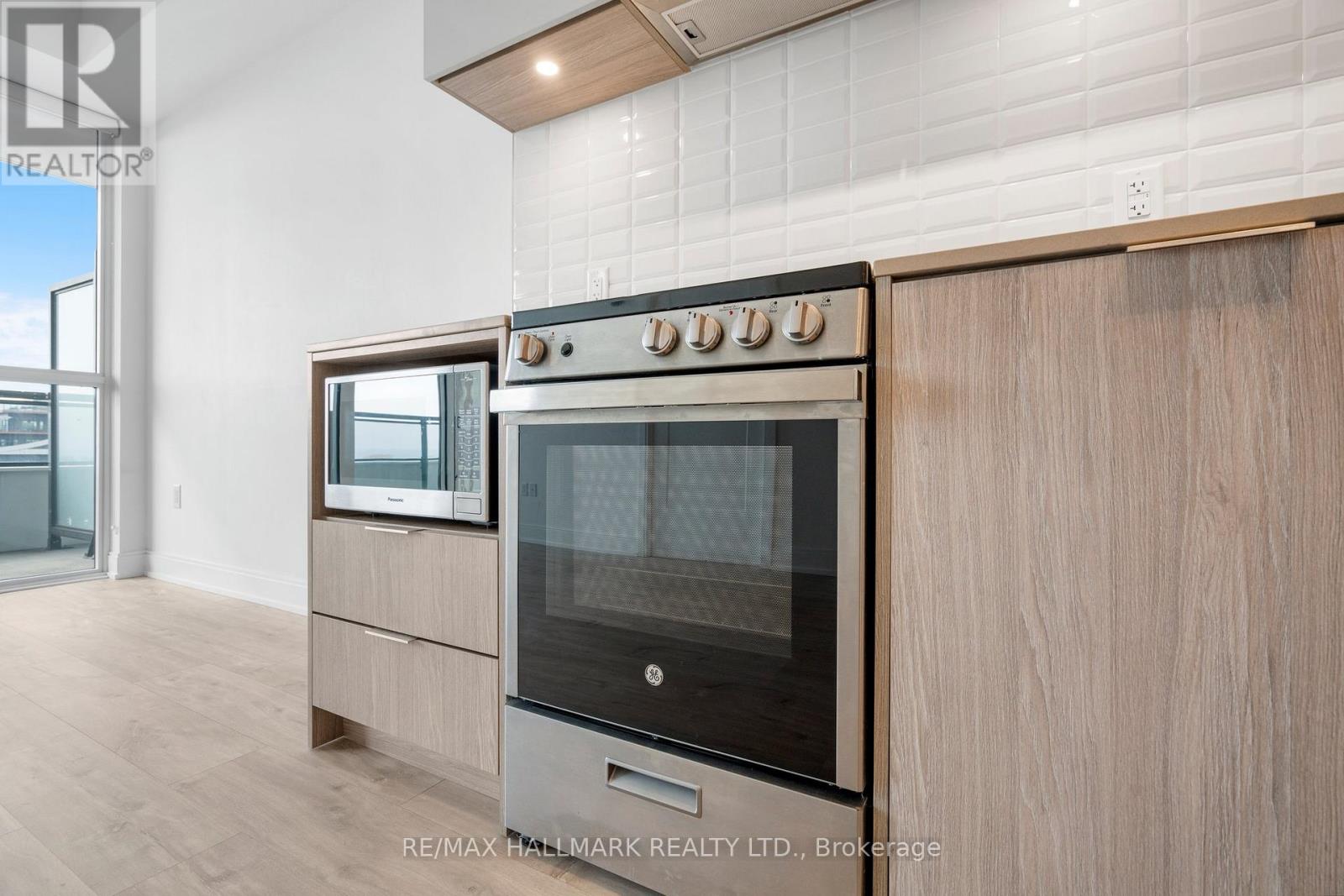 601 - 65 Annie Craig Drive, Toronto, Ontario  M8V 0C4 - Photo 16 - W12465110