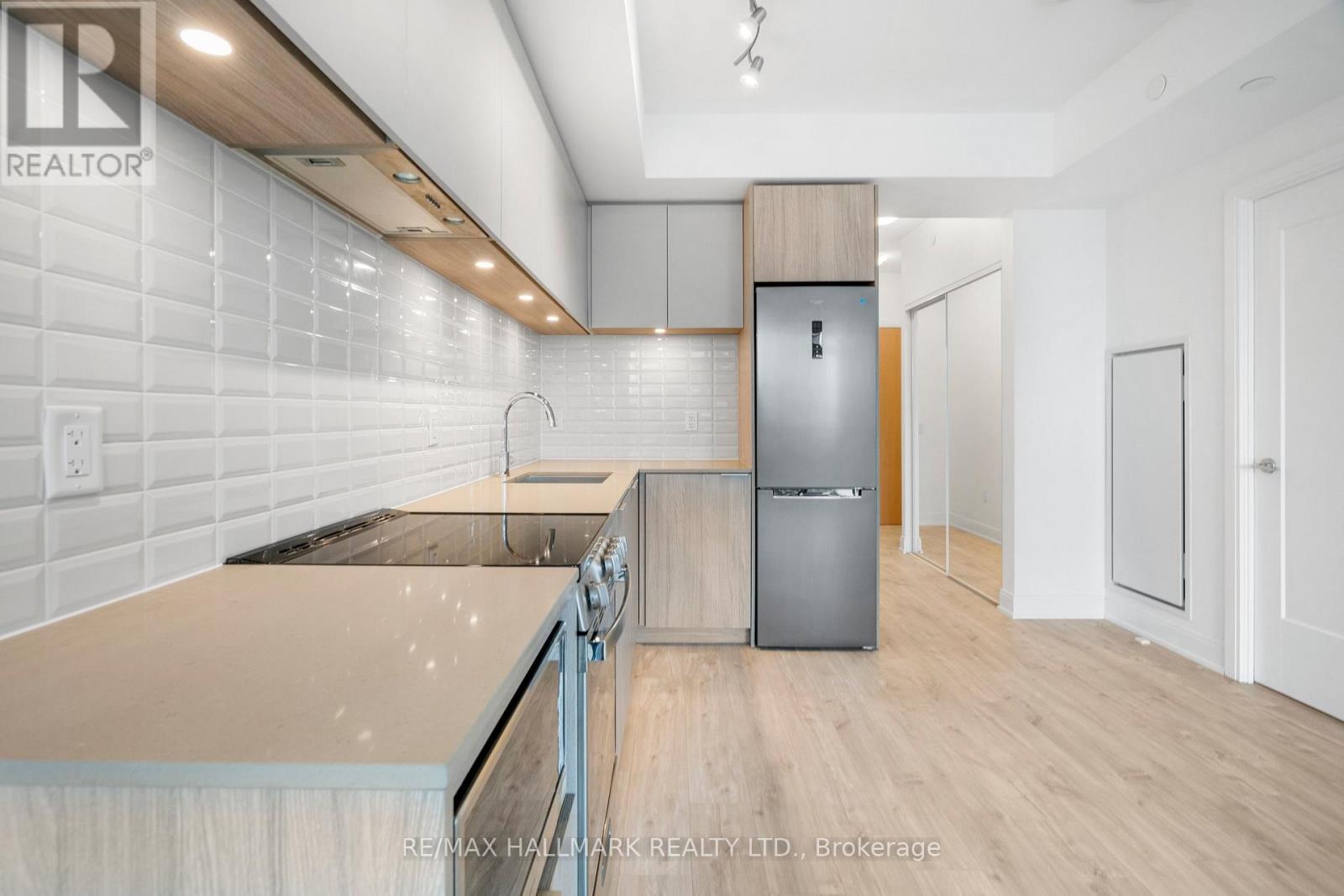 601 - 65 Annie Craig Drive, Toronto, Ontario  M8V 0C4 - Photo 17 - W12465110