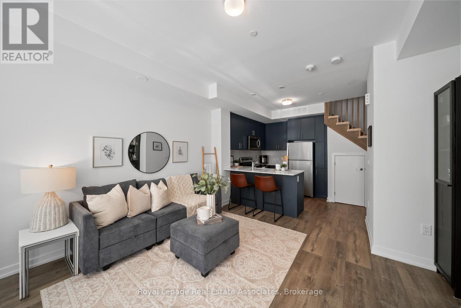 10 - 3546 COLONIAL DRIVE, Mississauga, Ontario