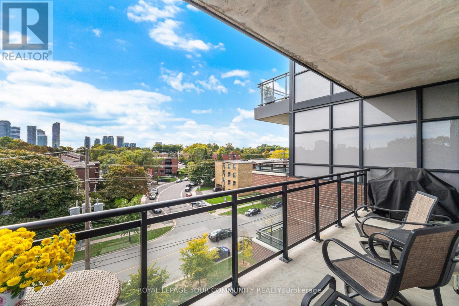 512 - 1 Neighbourhood Lane, Toronto (Stonegate-Queensway), Ontario  M8Y 0C2 - Photo 31 - W12465120