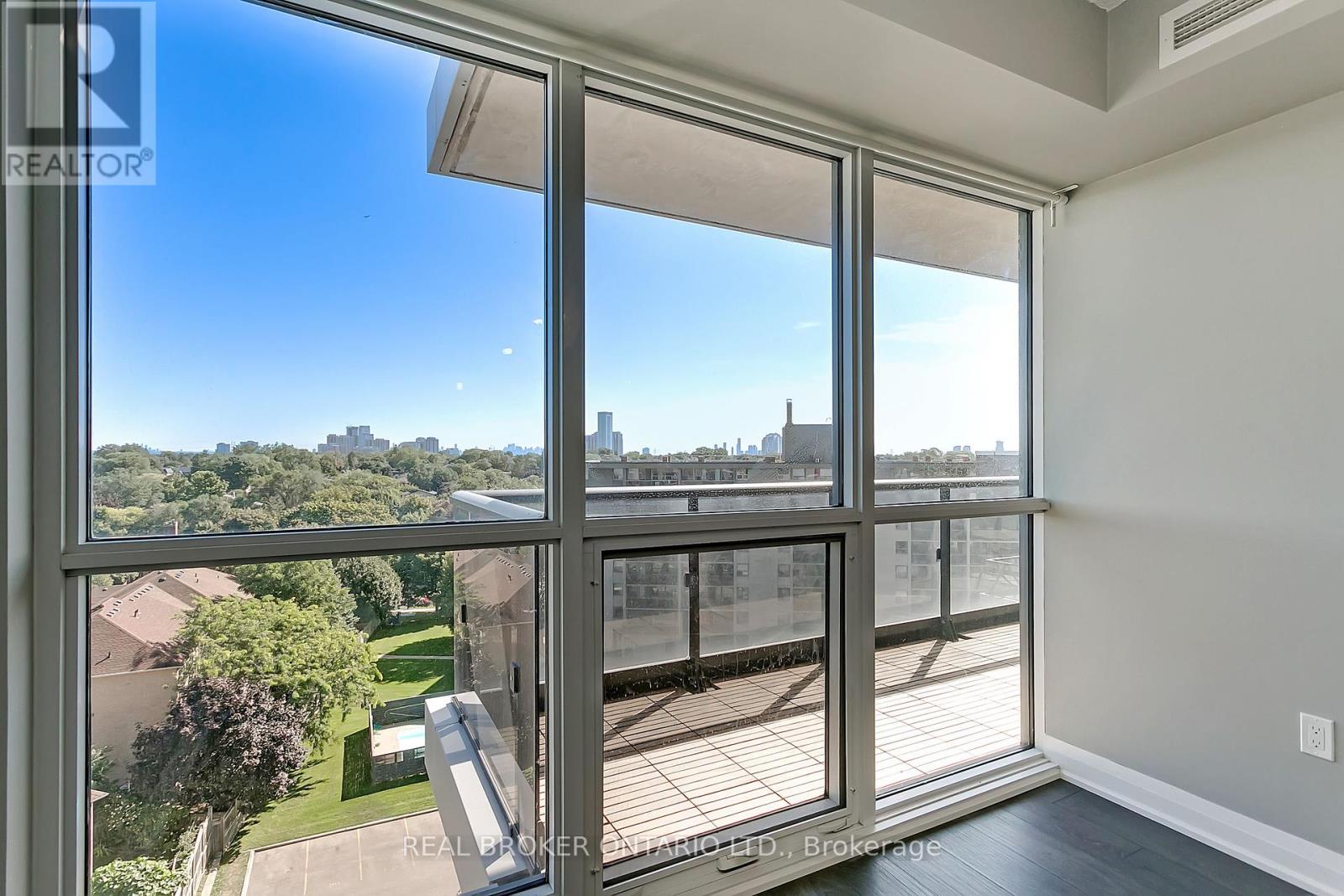 832 - 26 Gibbs Road, Toronto, Ontario  M9B 0E3 - Photo 19 - W12465124