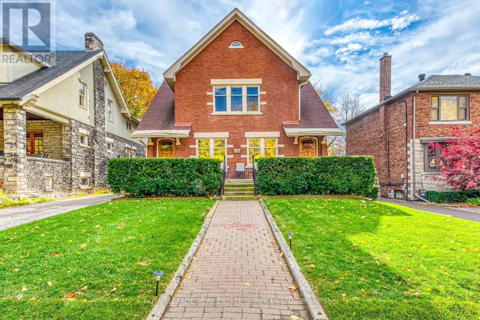 4 - 63 HIGH PARK BOULEVARD, Toronto, Ontario