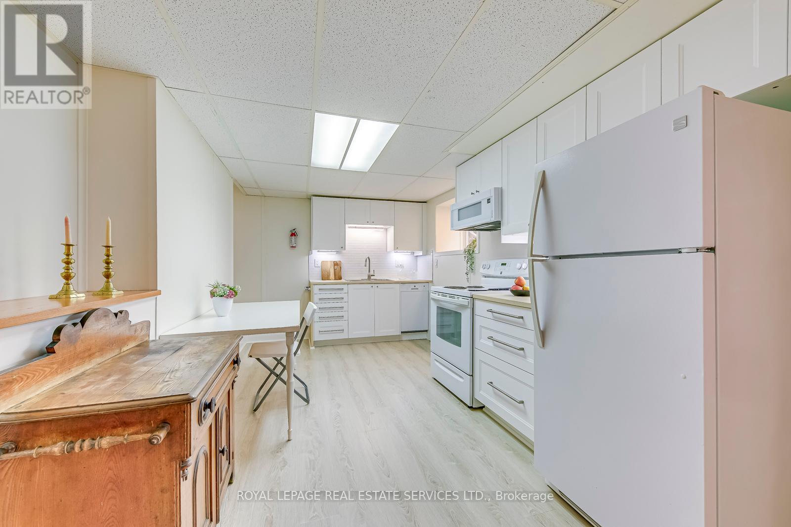 4 - 63 High Park Boulevard, Toronto, Ontario  M6R 1M9 - Photo 11 - W12465135