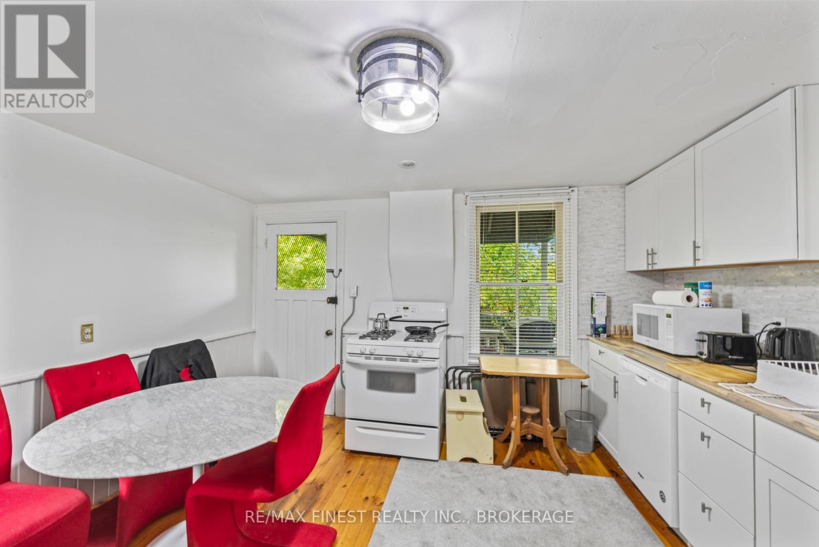 202 Montreal Street, Kingston, Ontario  K7K 3G4 - Photo 14 - X12465373