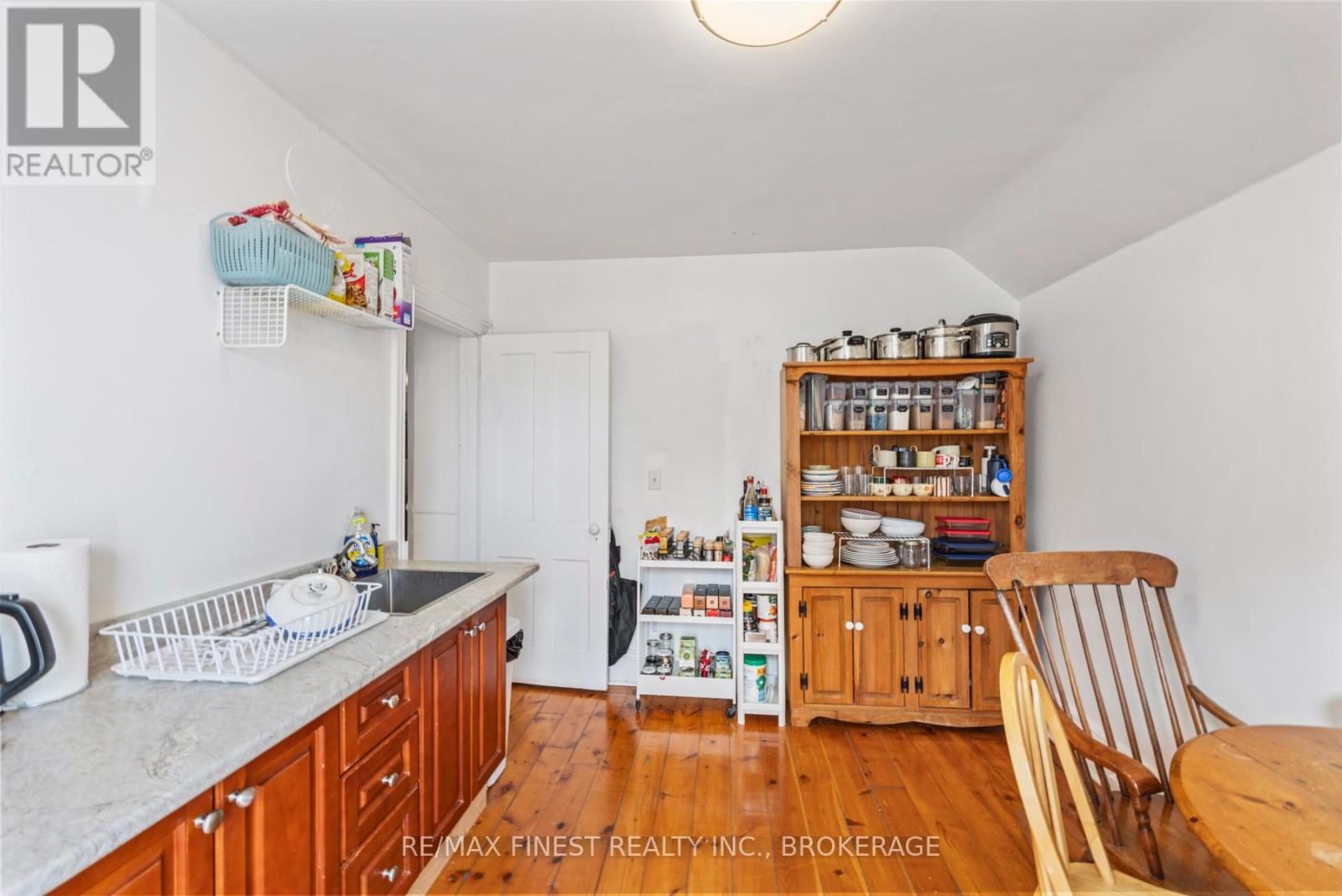 202 Montreal Street, Kingston, Ontario  K7K 3G4 - Photo 27 - X12465373