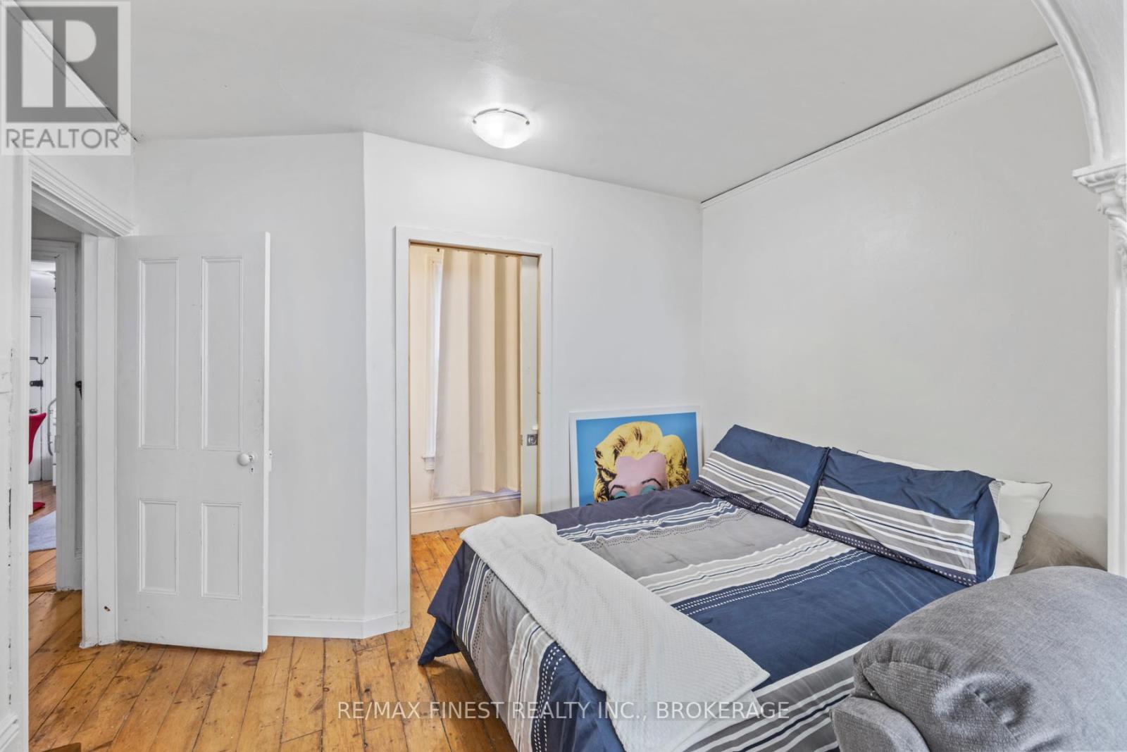 202 Montreal Street, Kingston, Ontario  K7K 3G4 - Photo 9 - X12465373