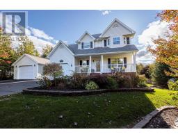 55 SUMMIT Crescent