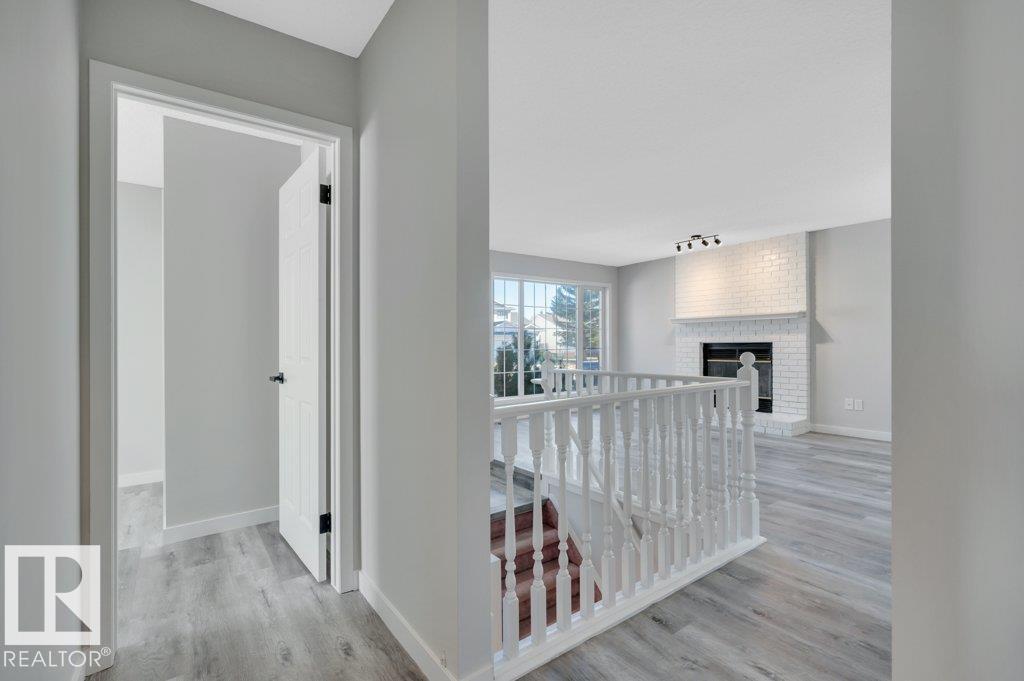 840 113a St Nw, Edmonton, Alberta  T6J 6W4 - Photo 14 - E4462279