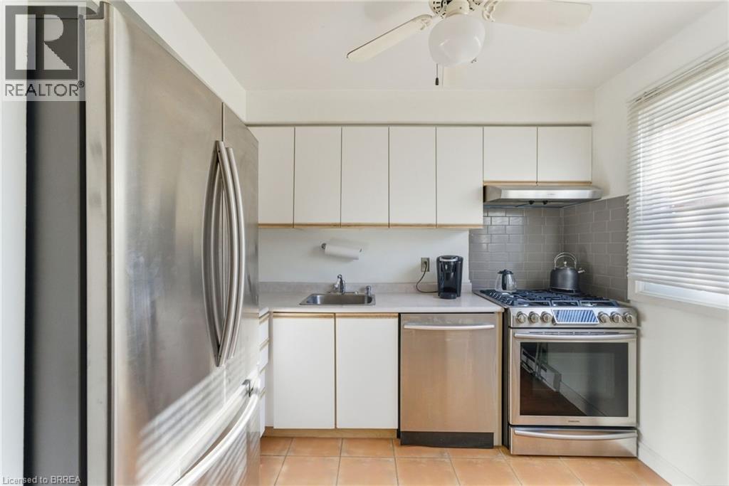 2107 Marine Drive Unit# 21, Oakville, Ontario  L6L 1B8 - Photo 7 - 40775938