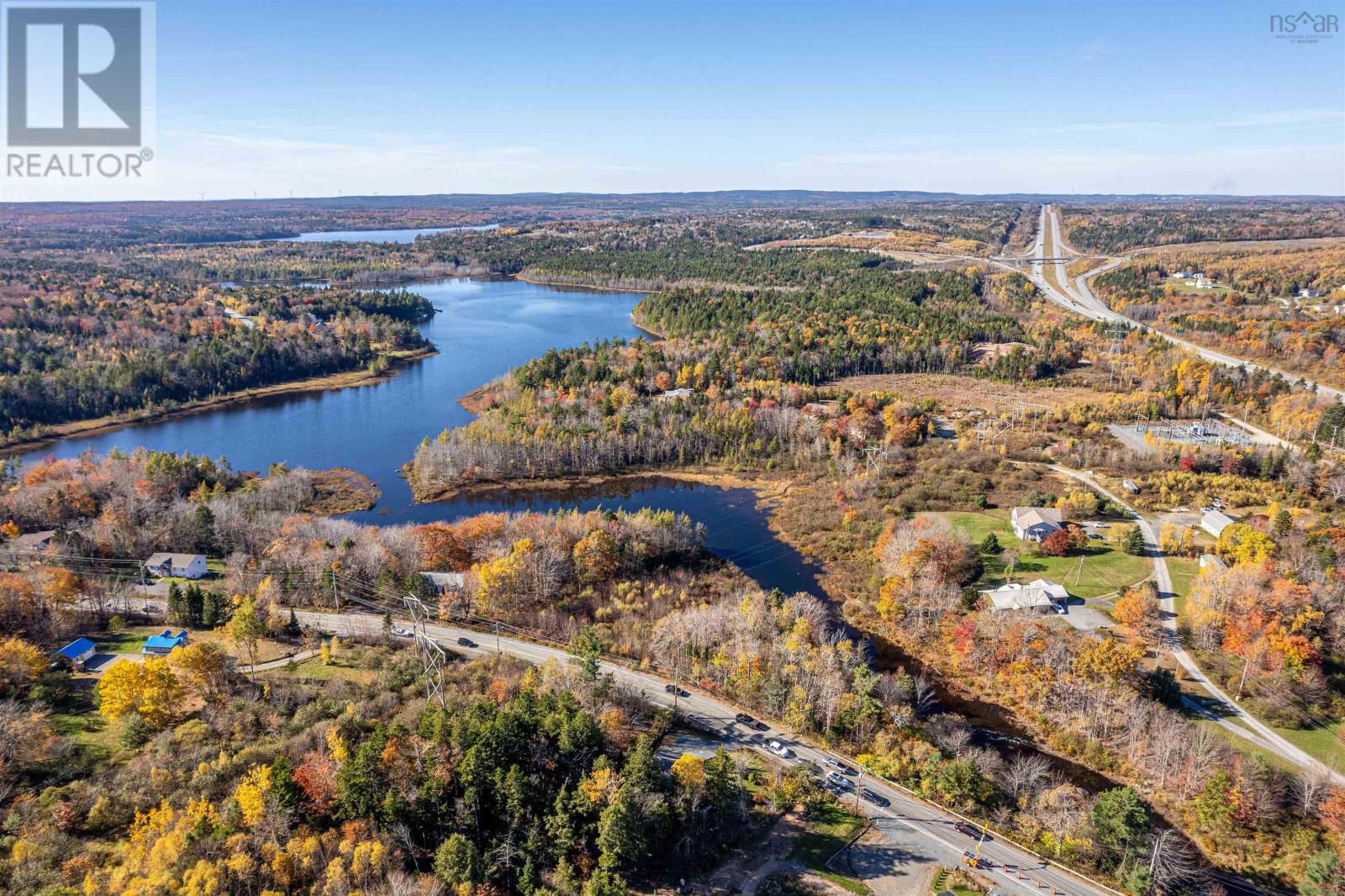 279 Lucasville Road, Middle Sackville, Nova Scotia  B4B 0N3 - Photo 6 - 202525935