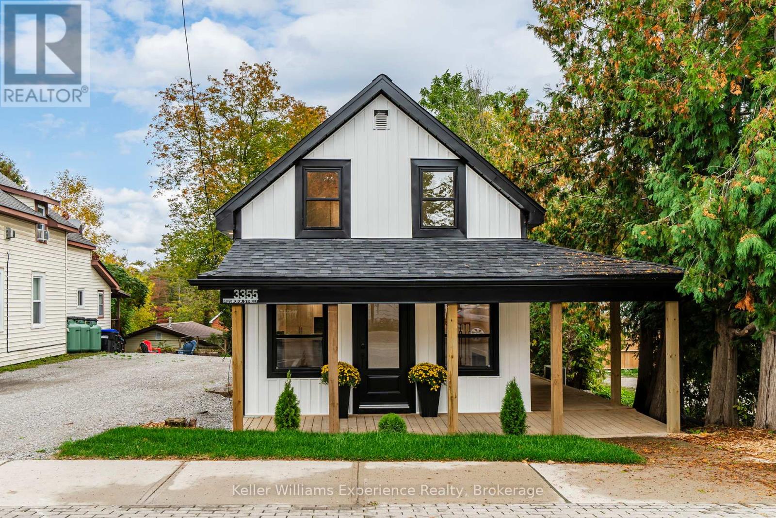 3355 MUSKOKA STREET, Severn, Ontario