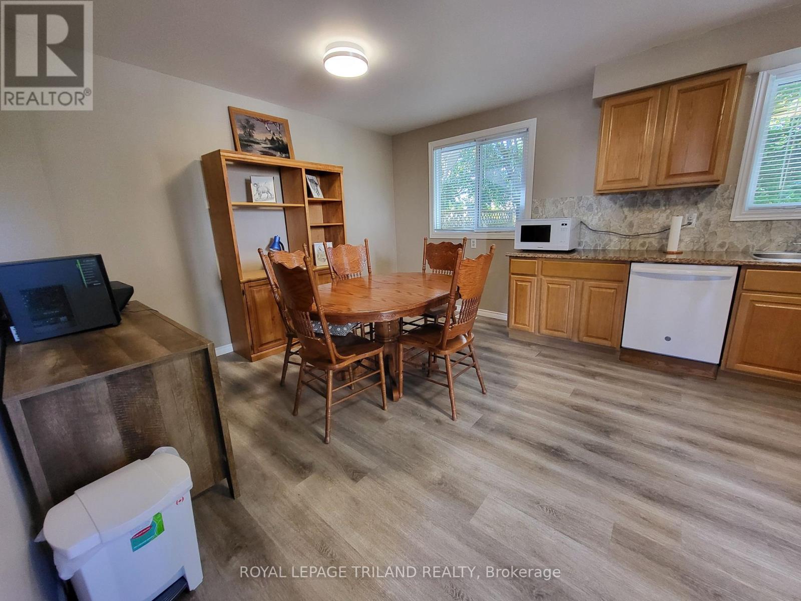 30 Culver Court, London East, Ontario  N5V 3E8 - Photo 11 - X12465283