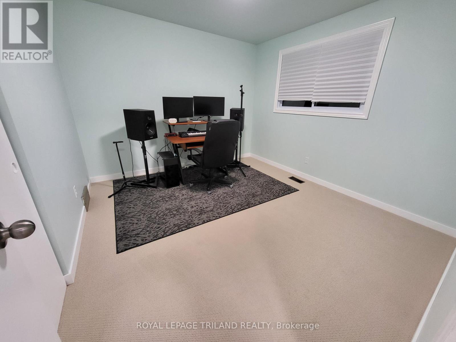 30 Culver Court, London East, Ontario  N5V 3E8 - Photo 20 - X12465283