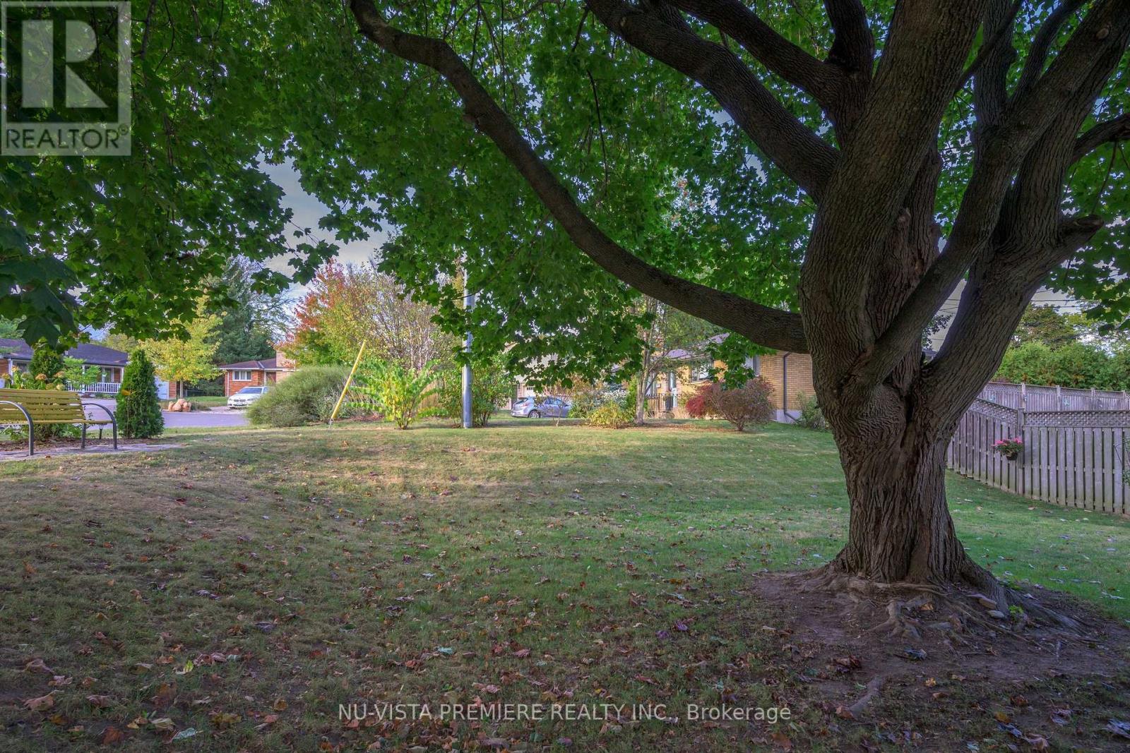 193 King Edward Avenue, London South, Ontario  N5Z 3T6 - Photo 5 - X12465309