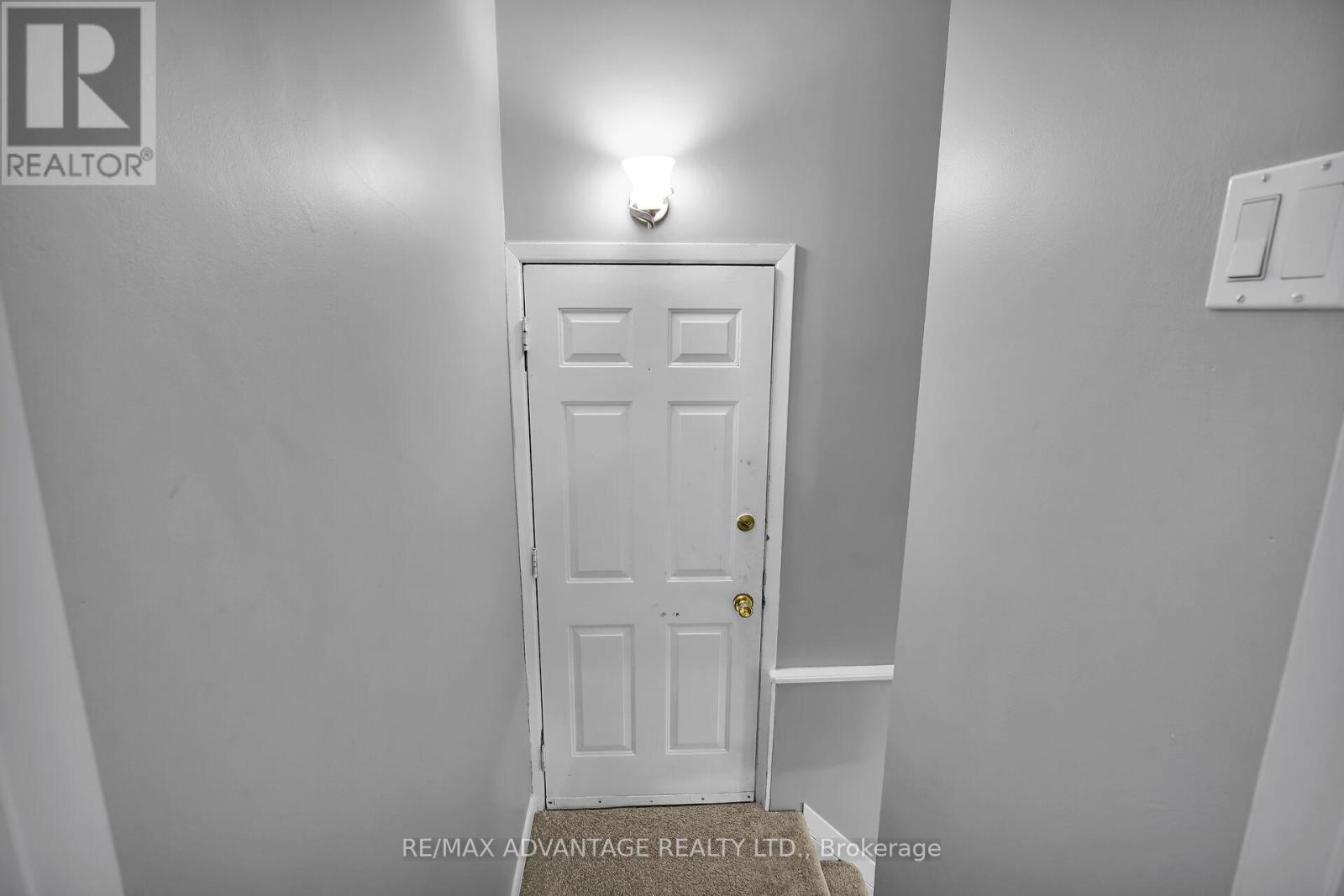 189 Kirkland Crescent, London East, Ontario  N5W 5C2 - Photo 24 - X12465346