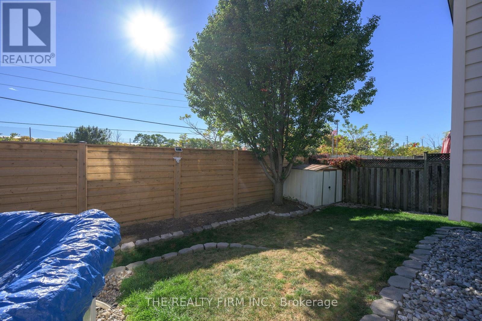 107 Loggers Grove, London East, Ontario  N5W 6G5 - Photo 39 - X12465355