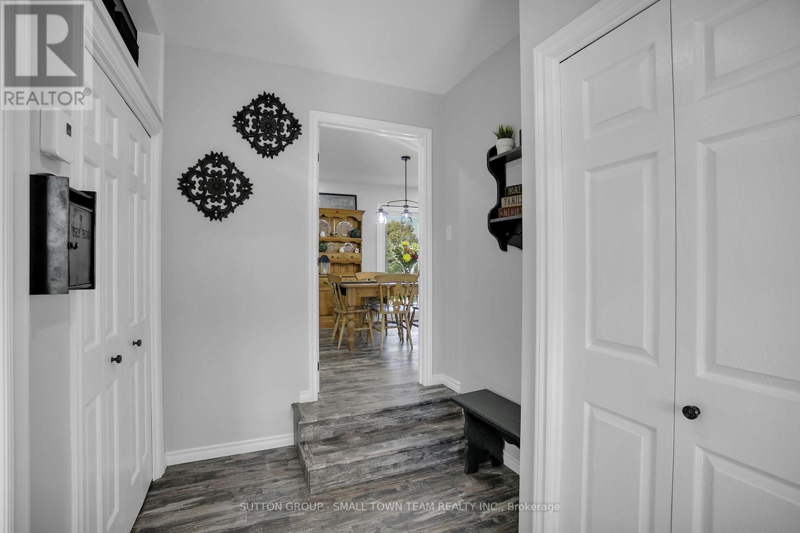 29788 Talbot Line, Dutton/dunwich, Ontario  N0L 2M0 - Photo 14 - X12465370