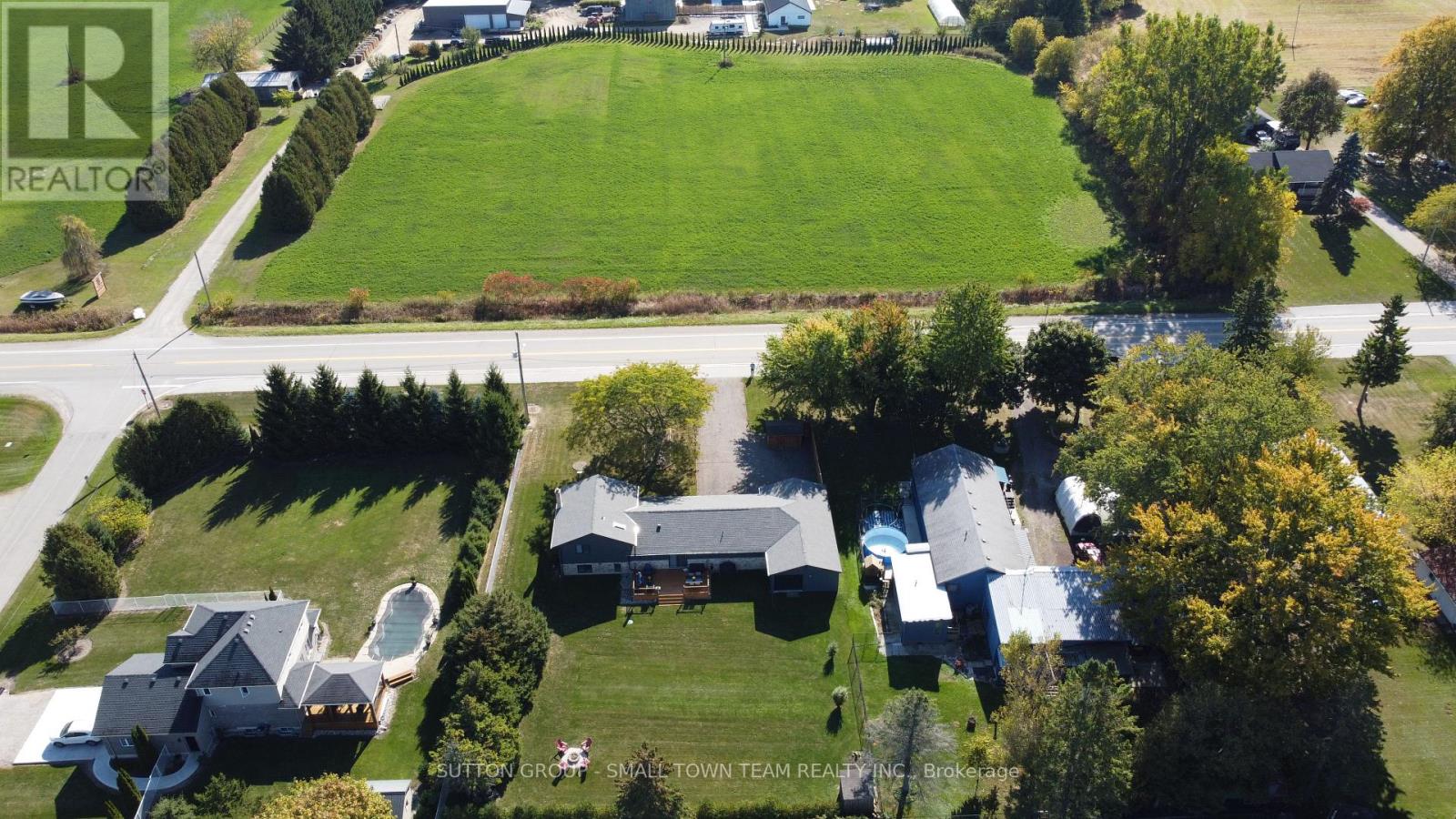 29788 Talbot Line, Dutton/dunwich, Ontario  N0L 2M0 - Photo 47 - X12465370