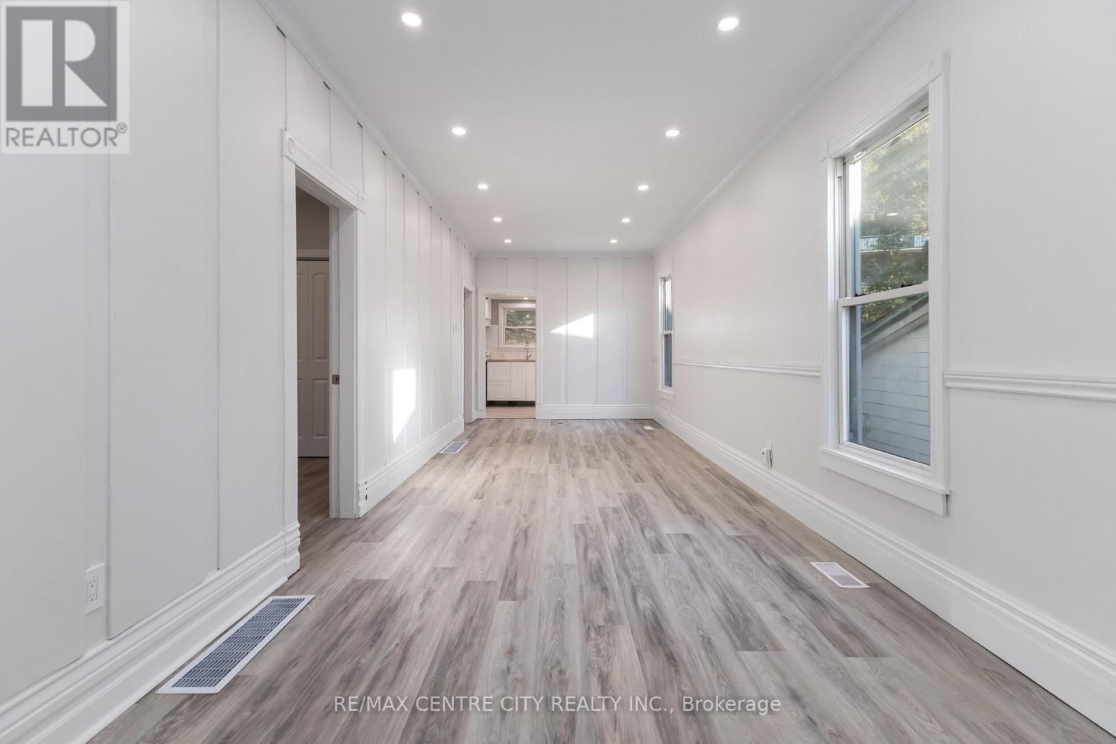 97 Walnut Street, London North (North N), Ontario  N6H 1C3 - Photo 14 - X12465371