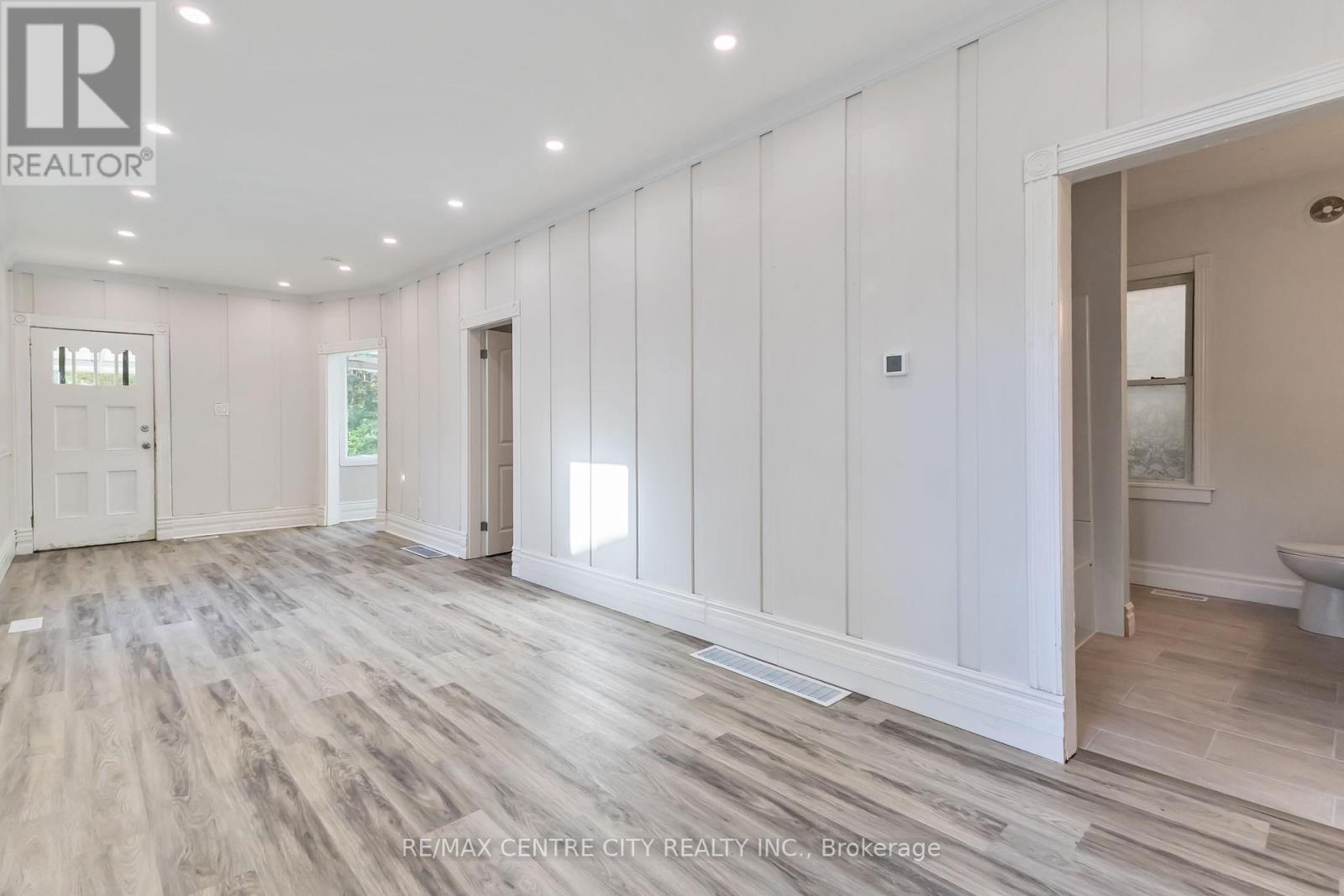 97 Walnut Street, London North, Ontario  N6H 1C3 - Photo 15 - X12465371