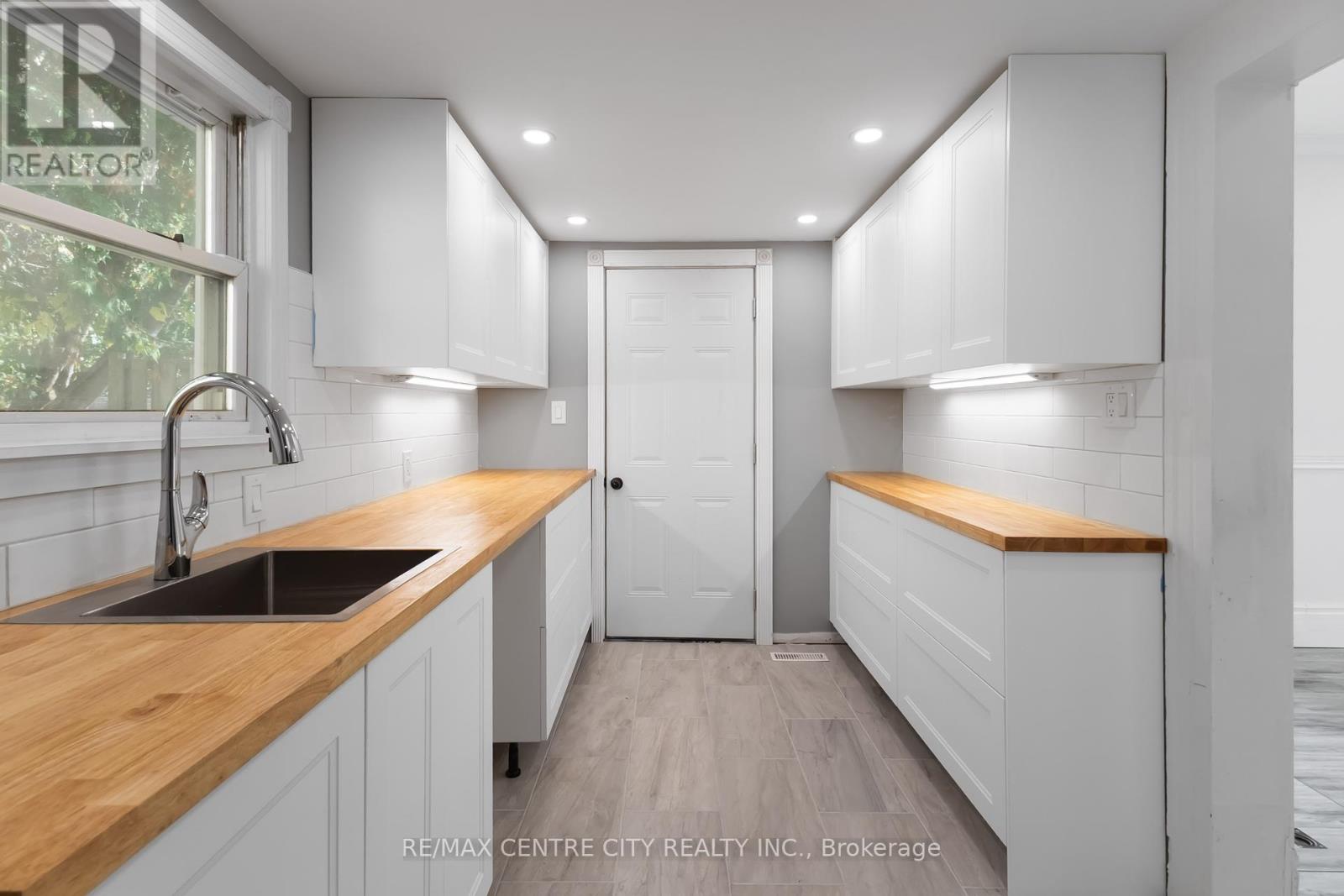 97 Walnut Street, London North (North N), Ontario  N6H 1C3 - Photo 32 - X12465371