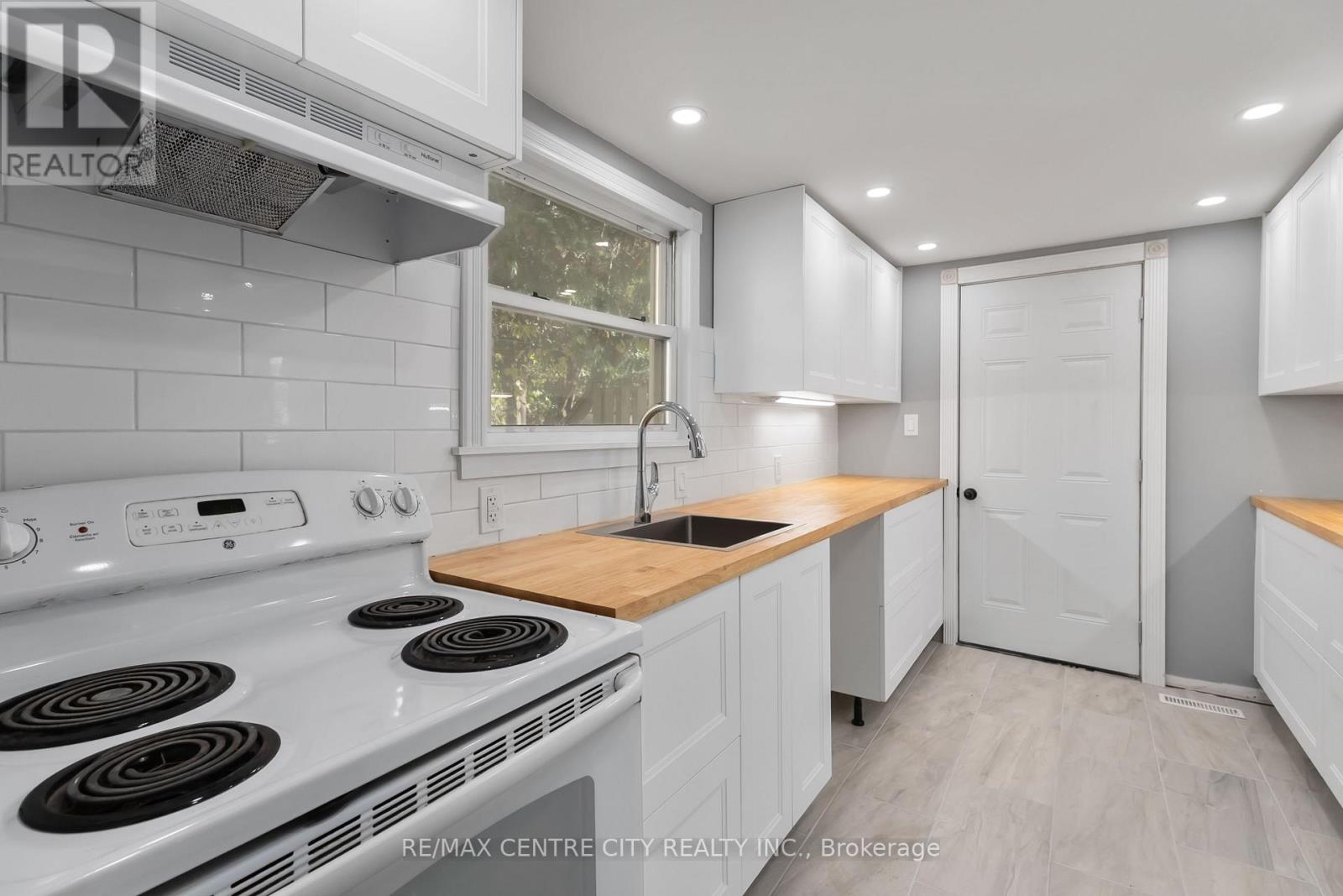 97 Walnut Street, London North (North N), Ontario  N6H 1C3 - Photo 33 - X12465371