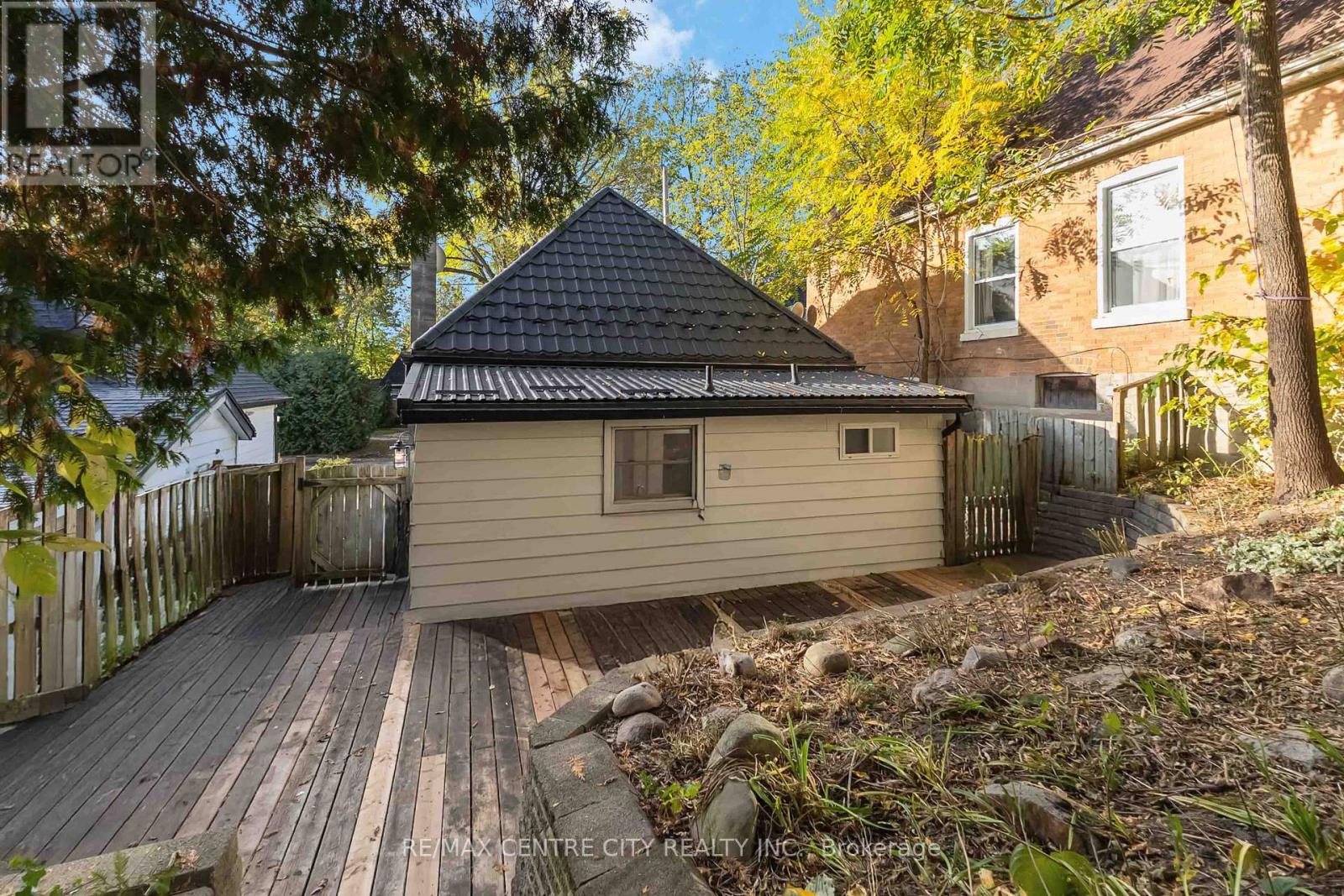 97 Walnut Street, London North, Ontario  N6H 1C3 - Photo 46 - X12465371