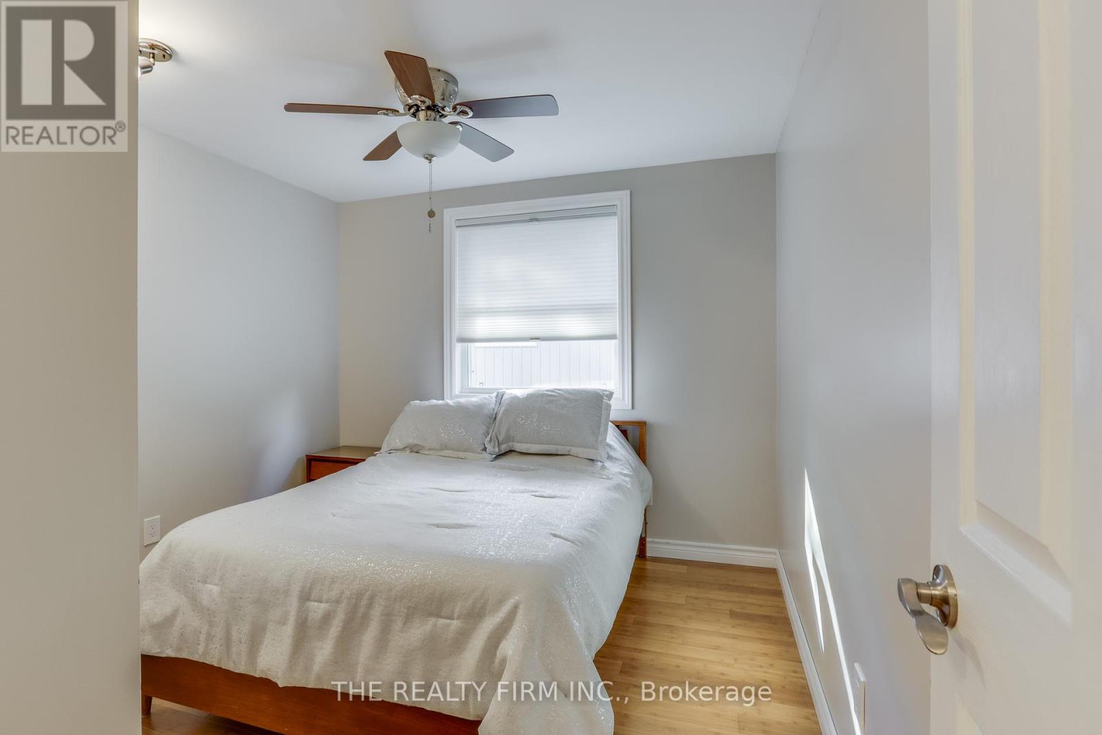 83 Fairlane Road, London South, Ontario  N6K 3E3 - Photo 17 - X12465372