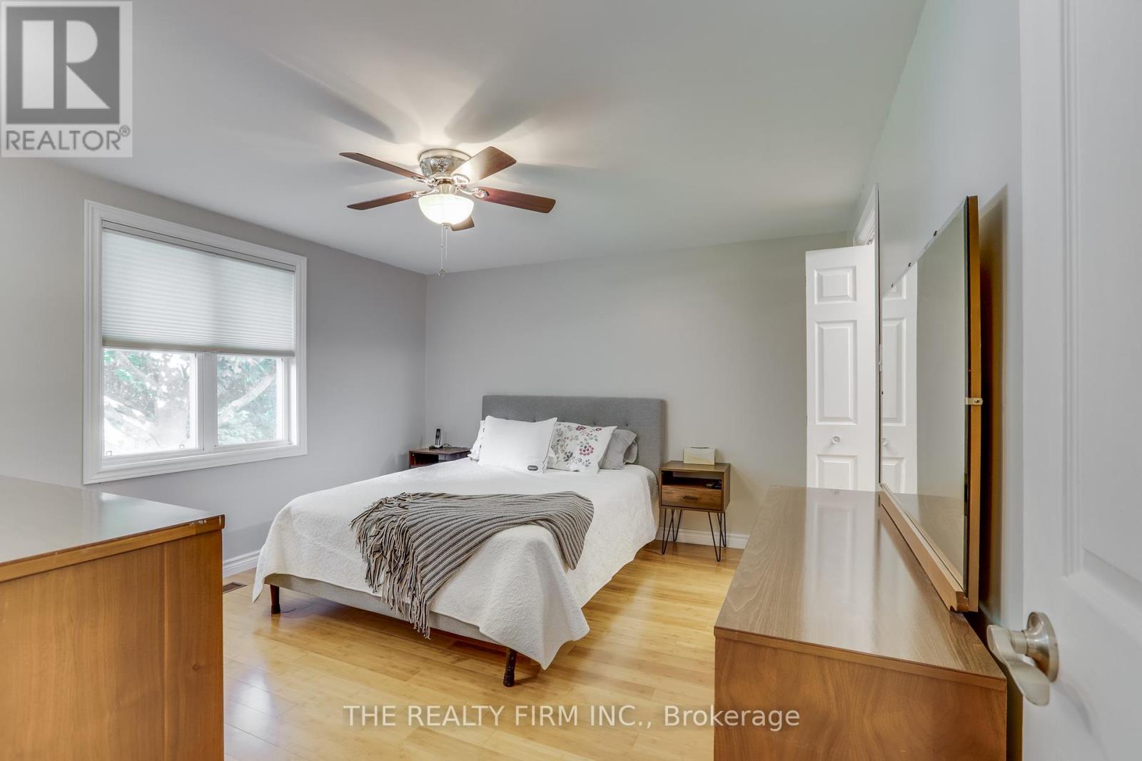 83 Fairlane Road, London South, Ontario  N6K 3E3 - Photo 23 - X12465372